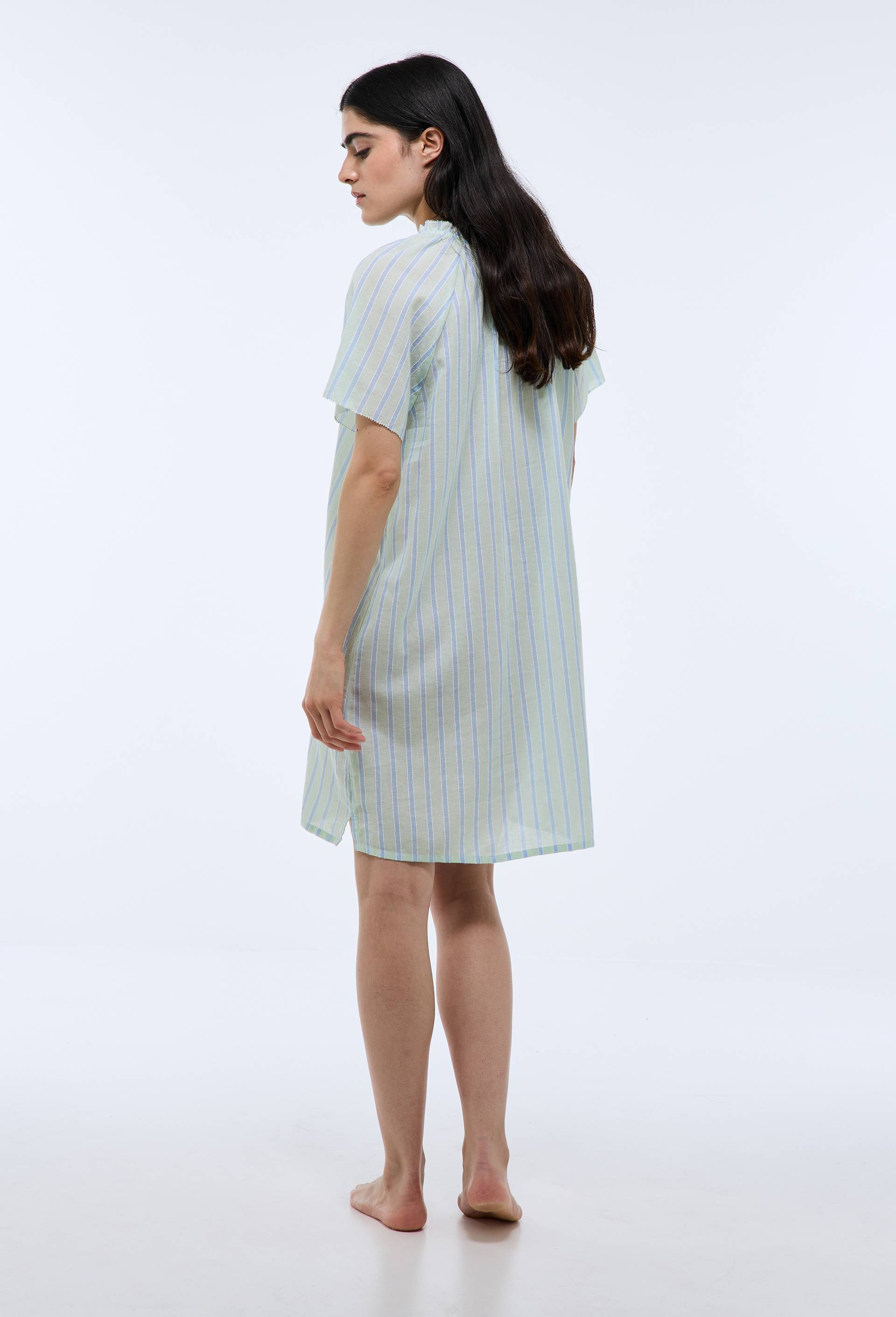 Chemise de nuit ray&eacute;e en coton bio GOTS, Vert clair, large image number 1.0