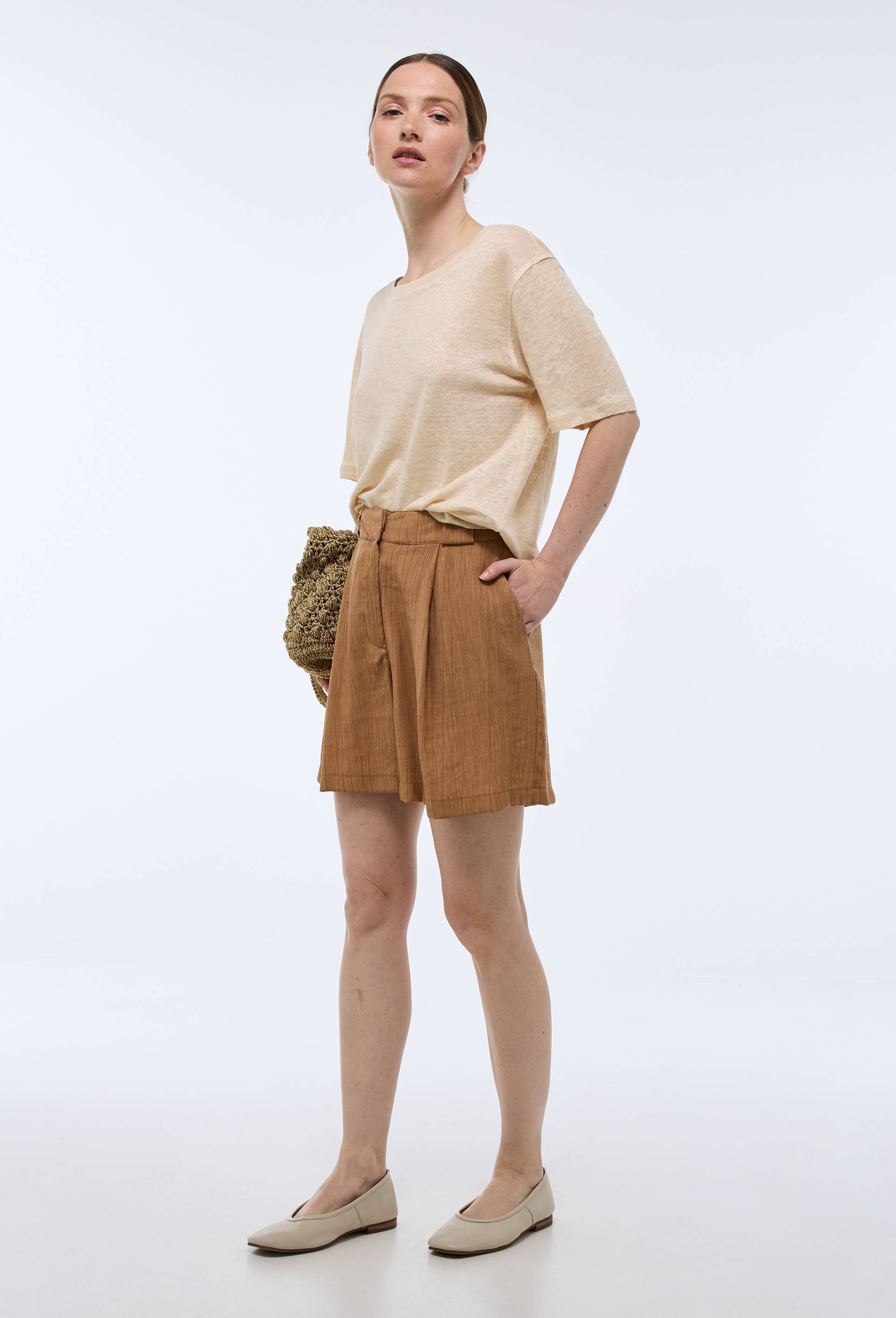 Short uni ceintur&eacute; taille haute, Beige, swatch image