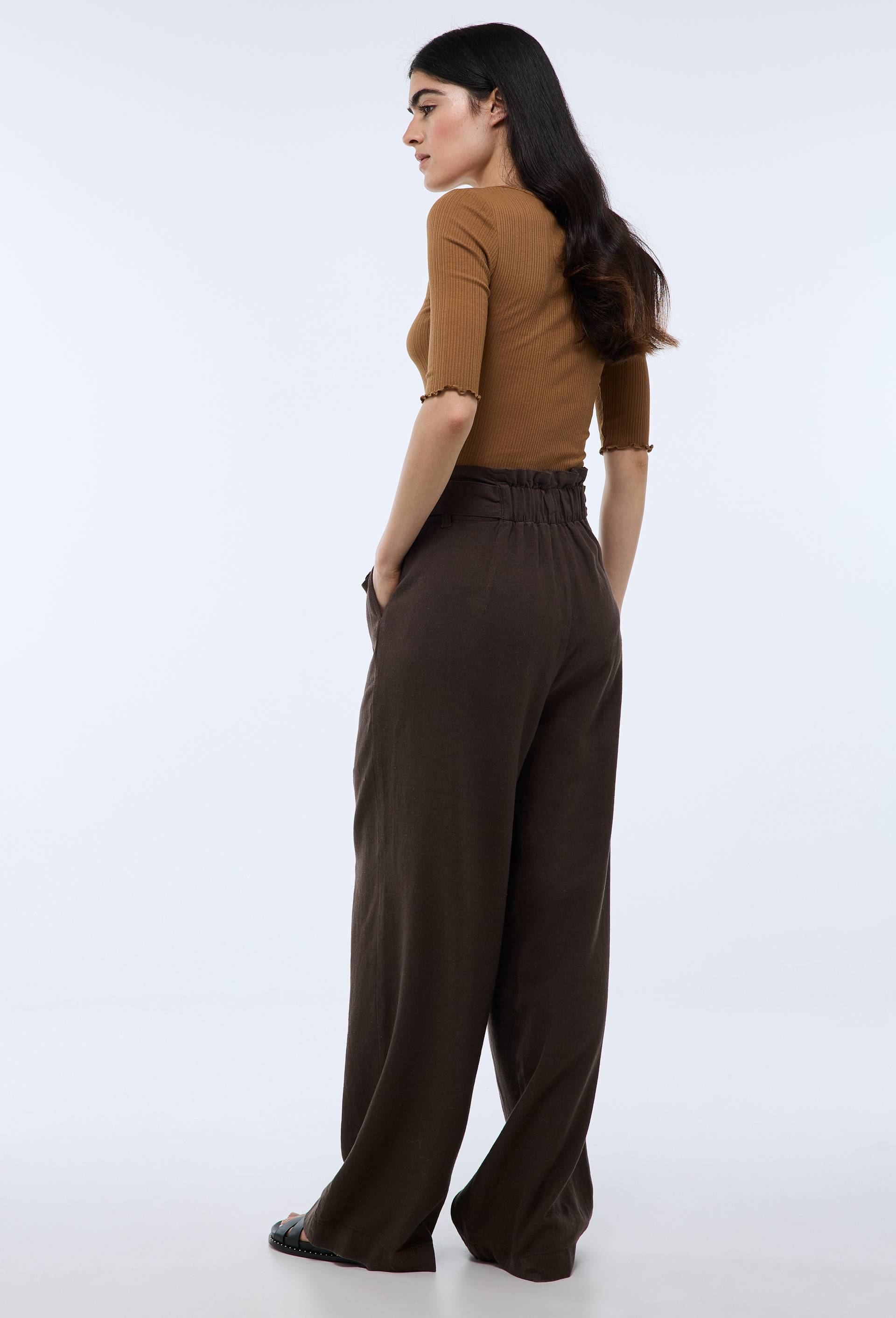 Pantalon large ceintur&eacute; taille elastiqu&eacute;e, Brun fonc&eacute;, large image number 2