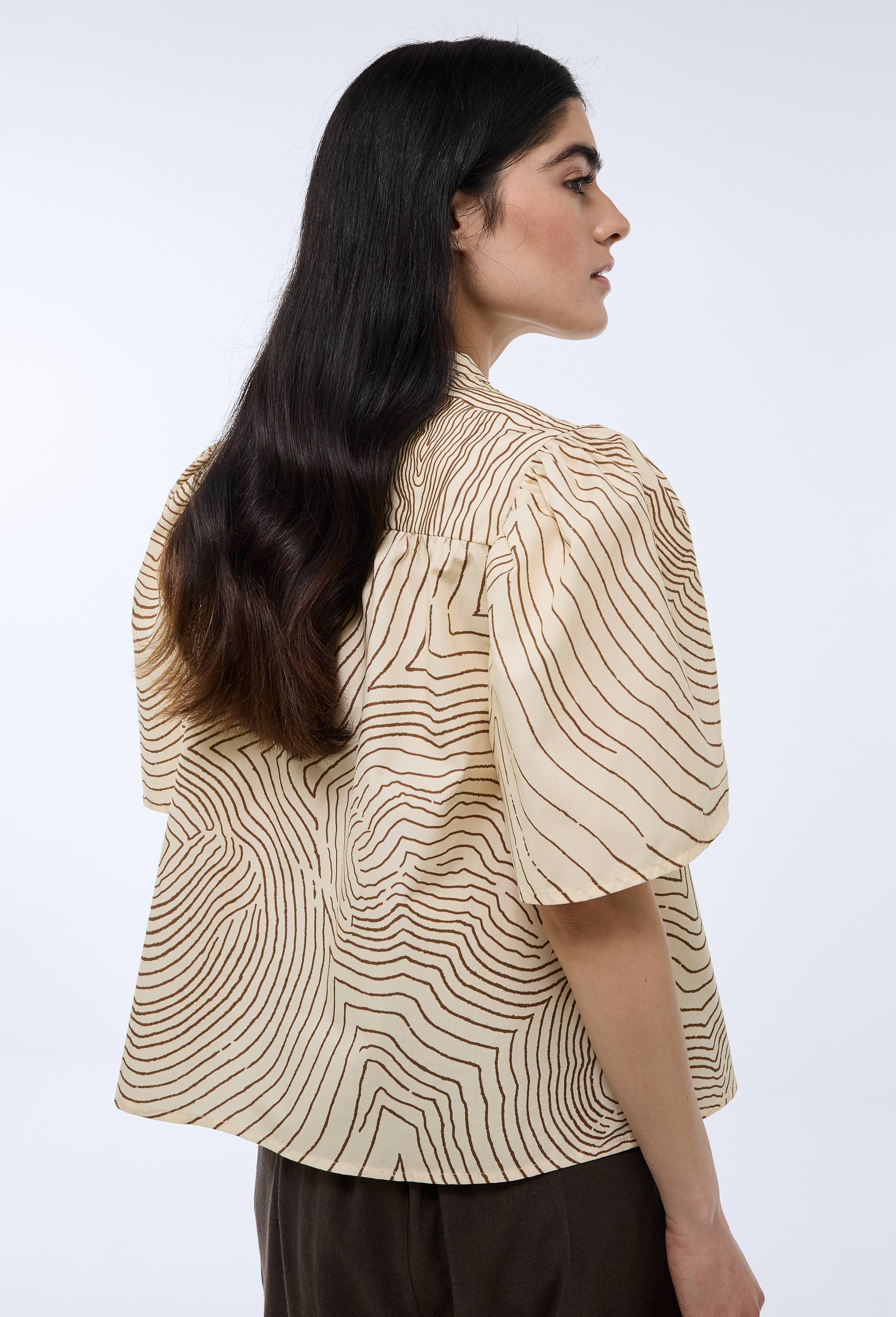 Blouse manches courtes imprim&eacute;e en coton, Beige clair, large image number 2