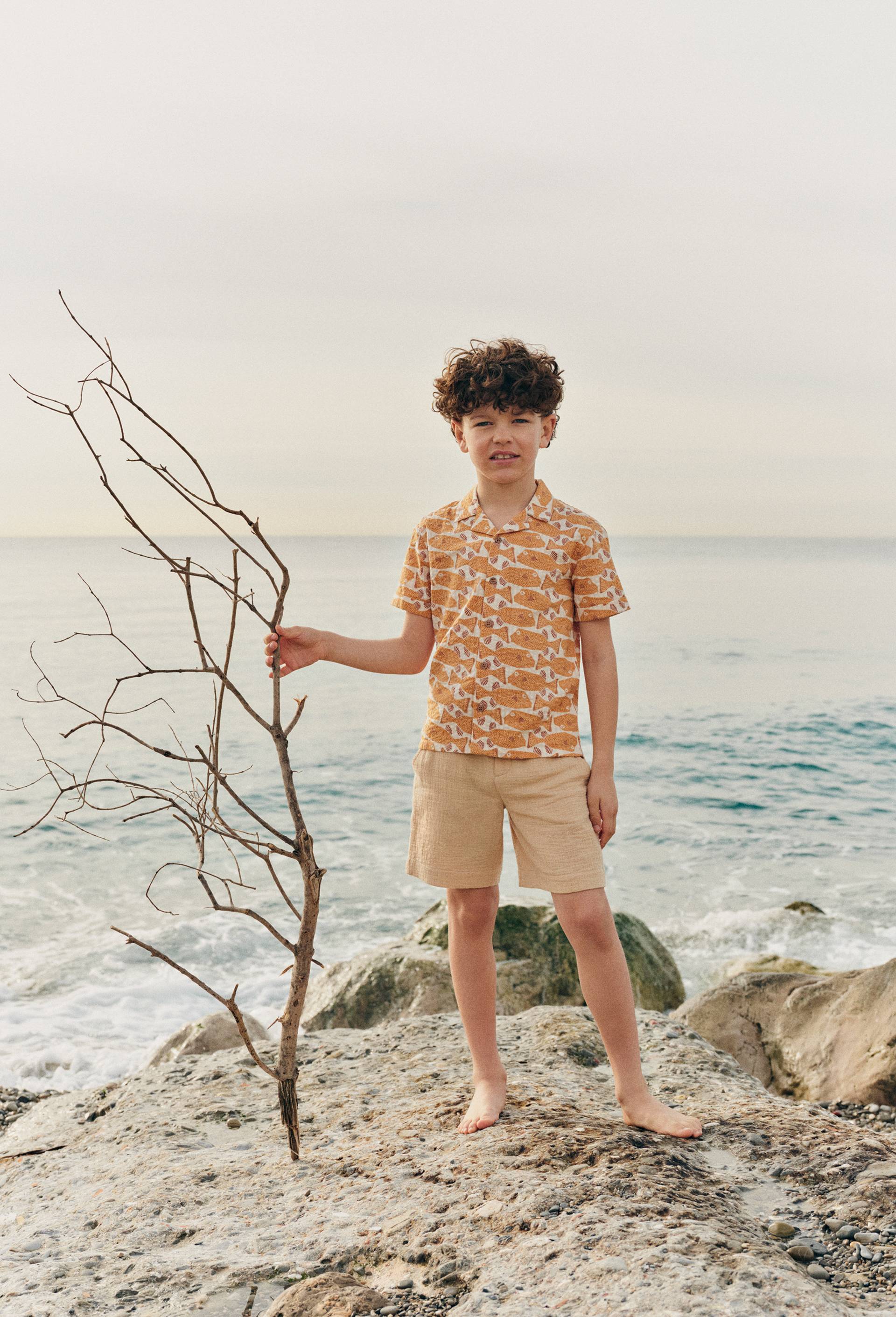 Chemise manches courtes imprim&eacute;e en coton BIO GOTS, Jaune, large image number 0