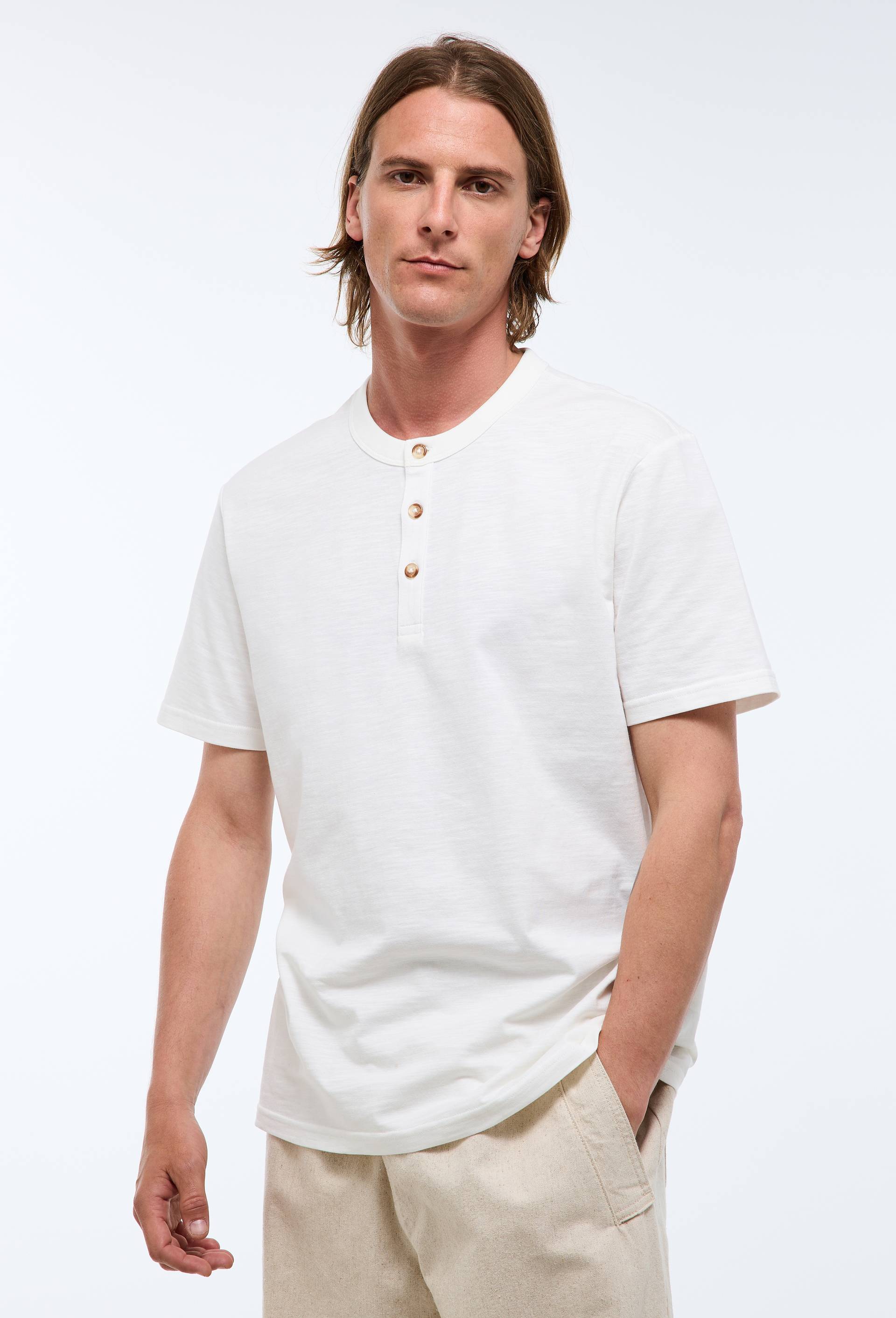 T-shirt manches courtes col tunisien en coton bio GOTS, Ecru, swatch image