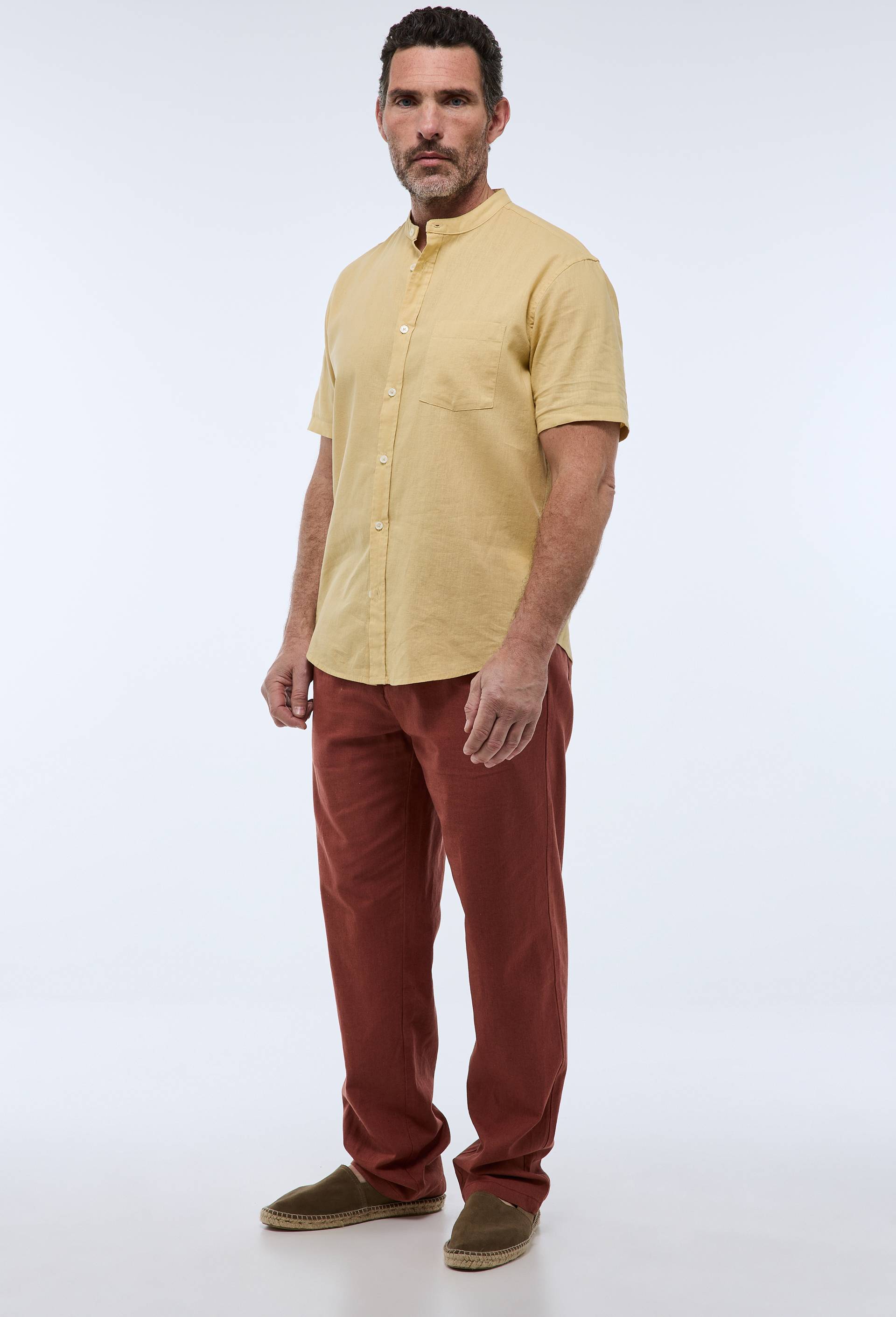 Pantalon élastiqué en mélange lin coton, Brun, swatch image