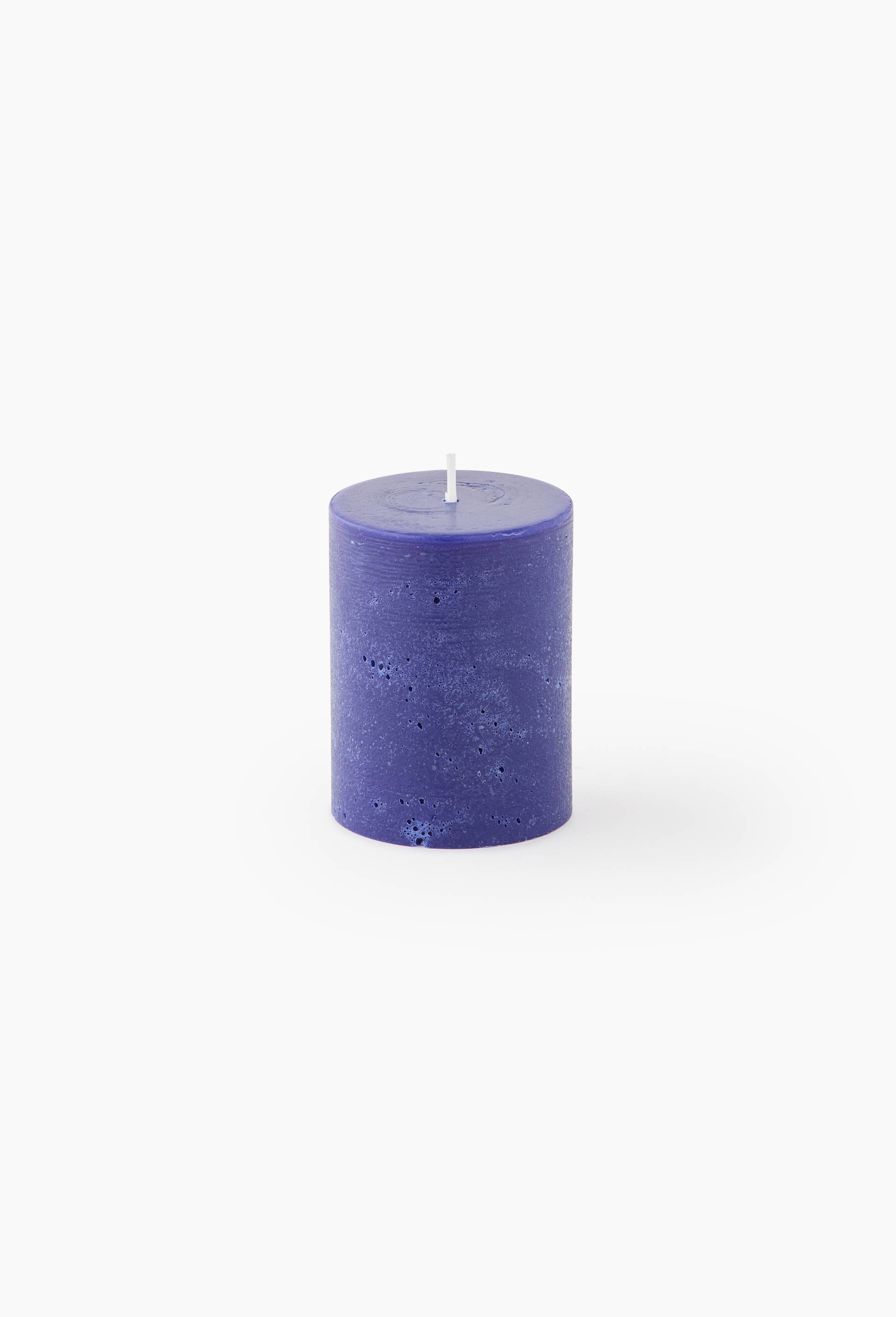 Bougie teintée dans la masse, 7xH9cm, en cire, Bleu foncé, swatch image