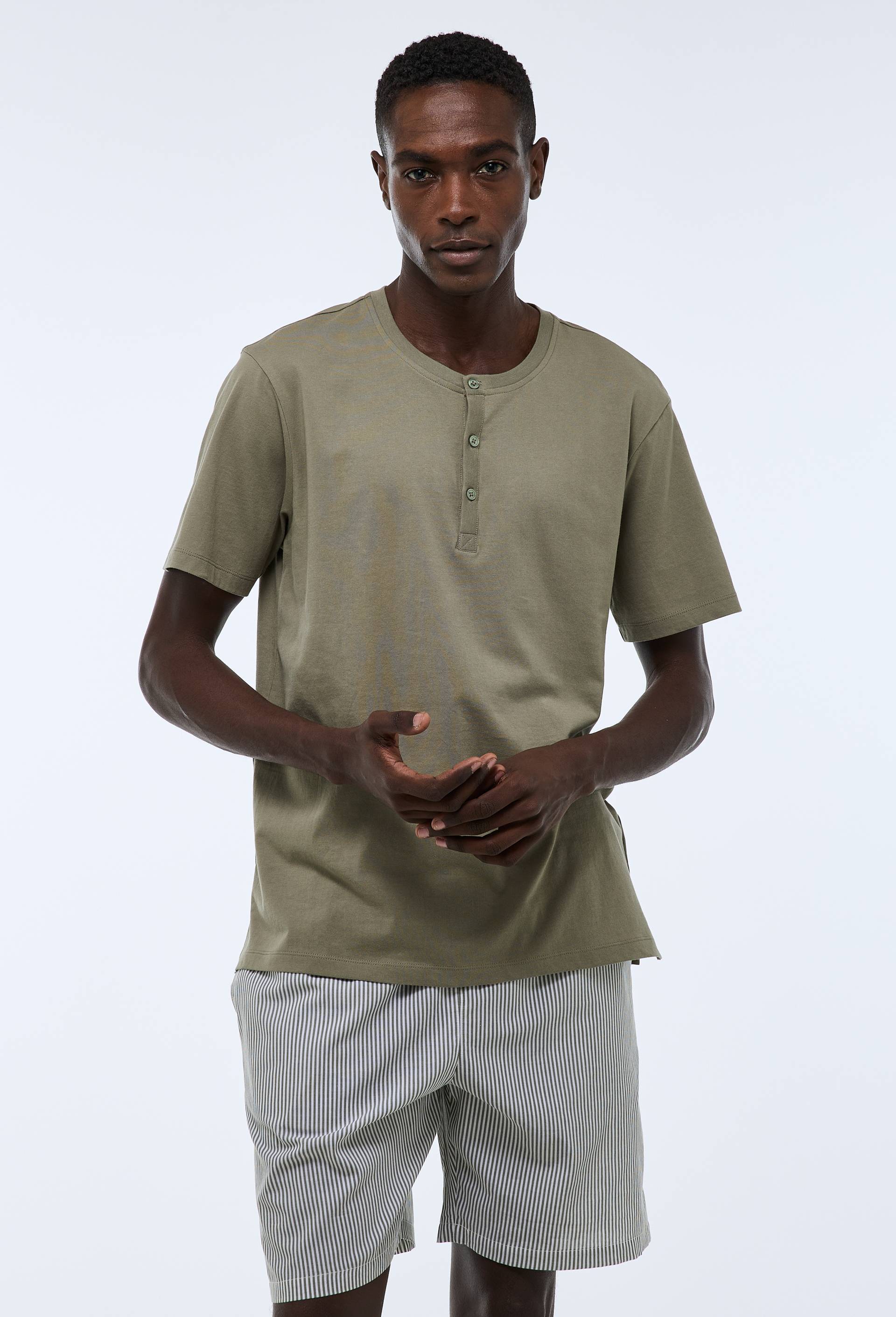 Pyjama T-shirt manches courtes et Short ray&eacute; en coton BIO GOTS, Vert, large image number 0