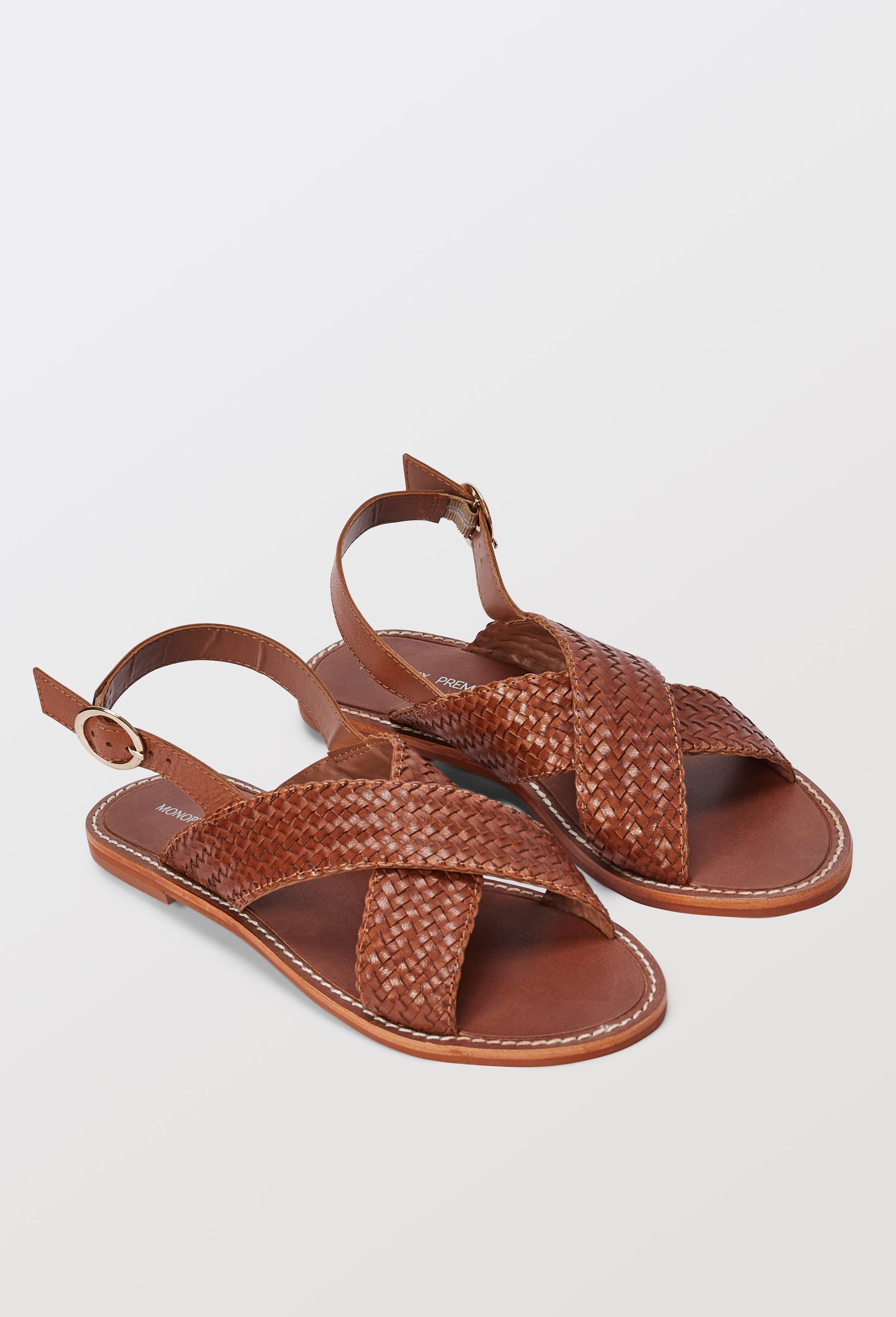 Sandales crois&eacute;es tress&eacute;es en cuir, Beige, swatch image