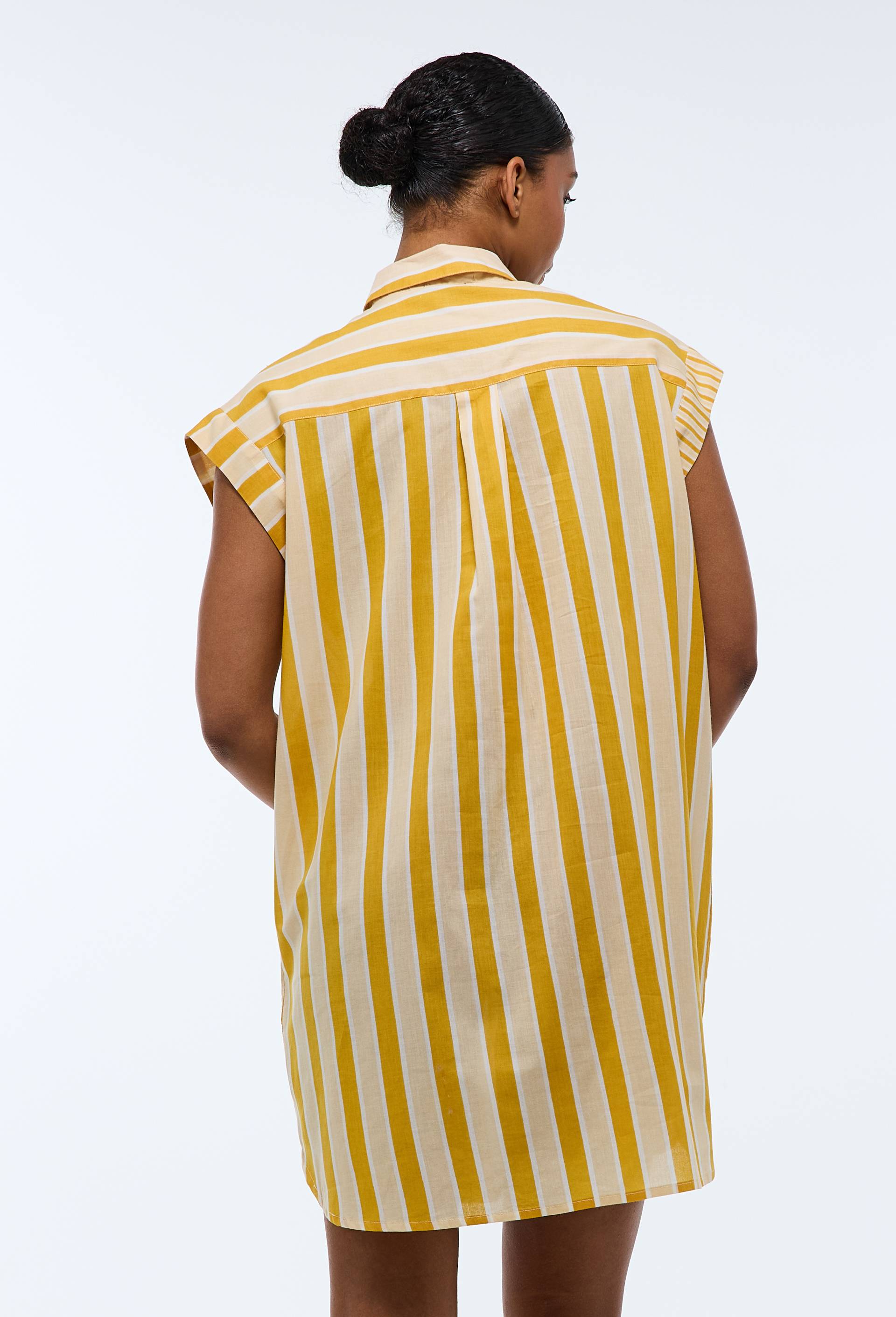 Chemise de nuit ray&eacute;e en coton BIO GOTS, Jaune, large image number 1