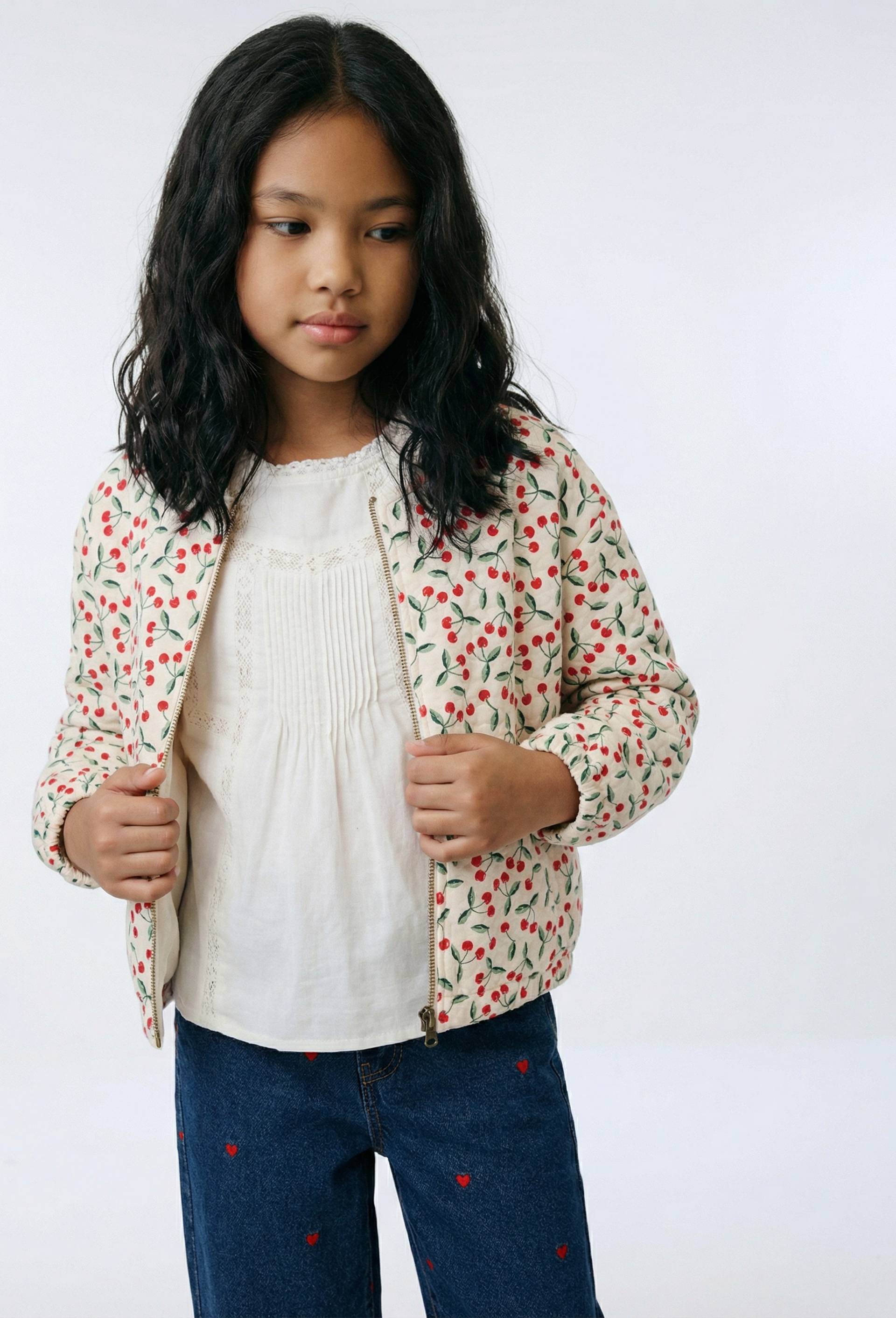 Cardigan zipp&eacute; et matelass&eacute; contenant du coton BIO GOTS, Beige clair, large image number 0.0