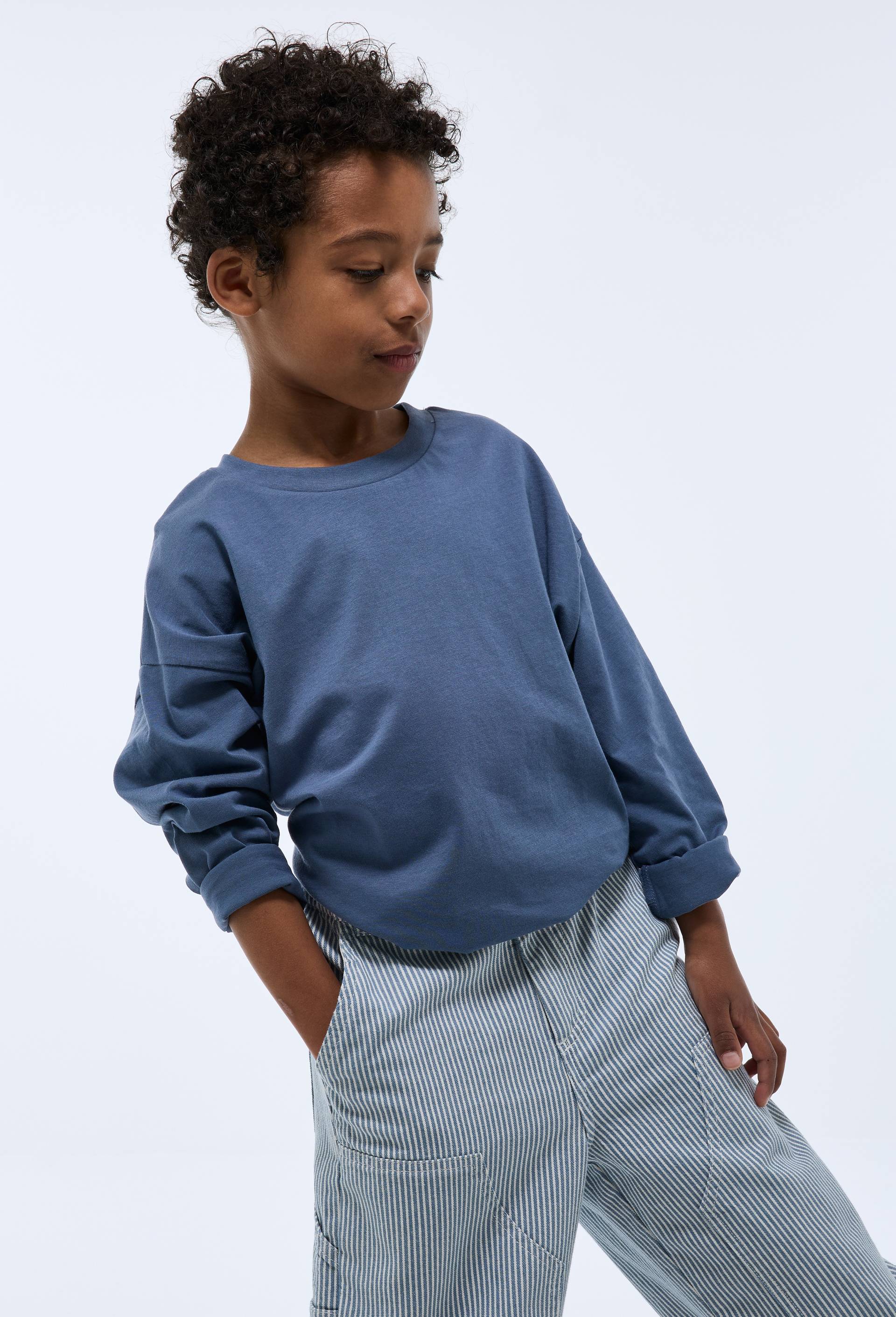 T-Shirt manches longues uni en coton BIO GOTS, Bleu fonc&eacute;, swatch image