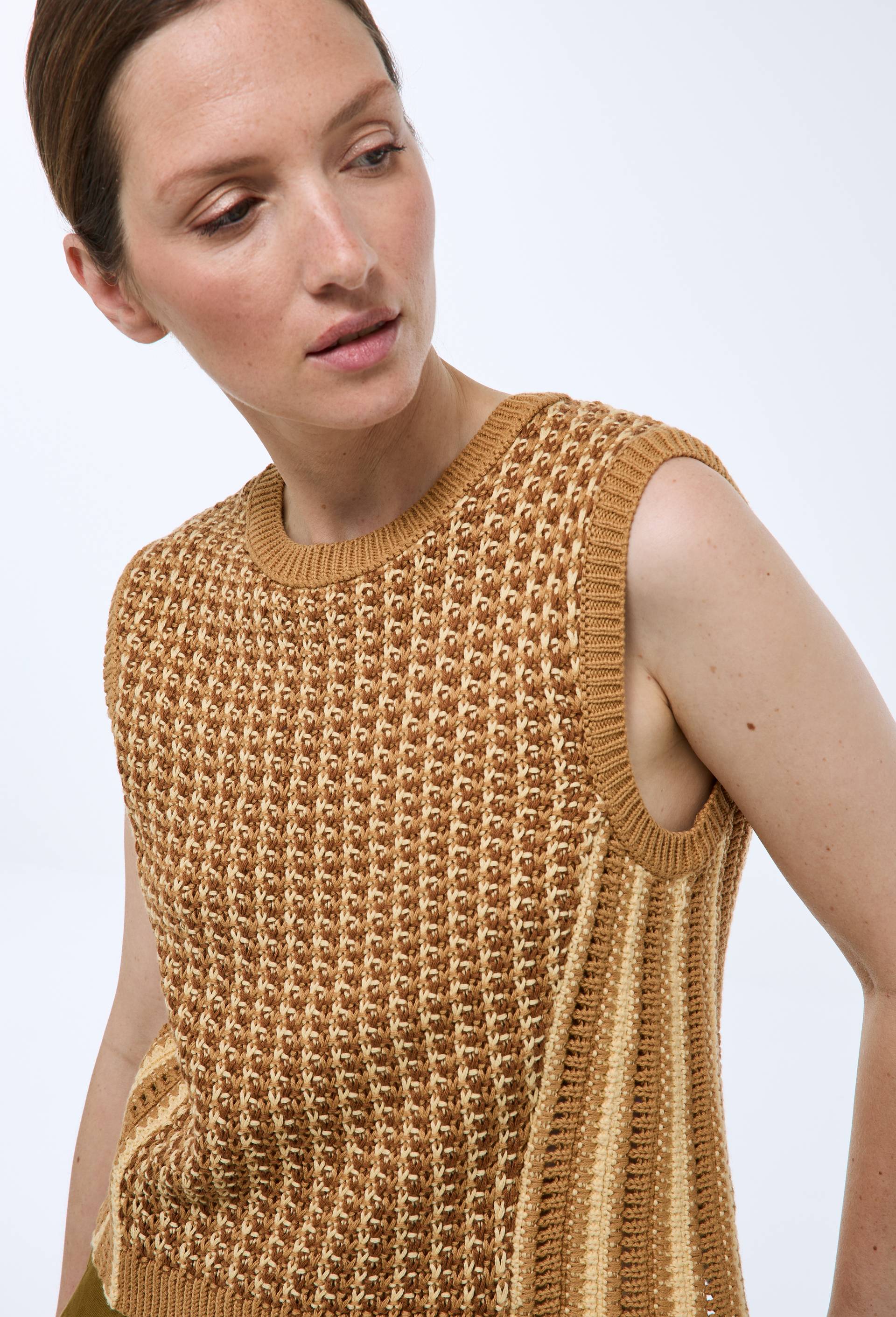 Top sans manches point crochet en coton, Jaune fonc&eacute;, large image number 0