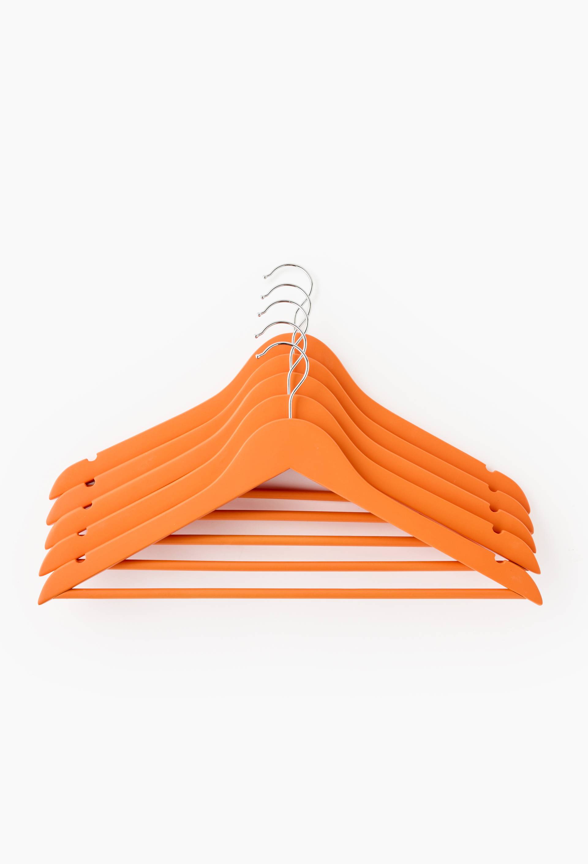 Lot de 5 cintres, en bois d'hévéa, Orange, swatch image