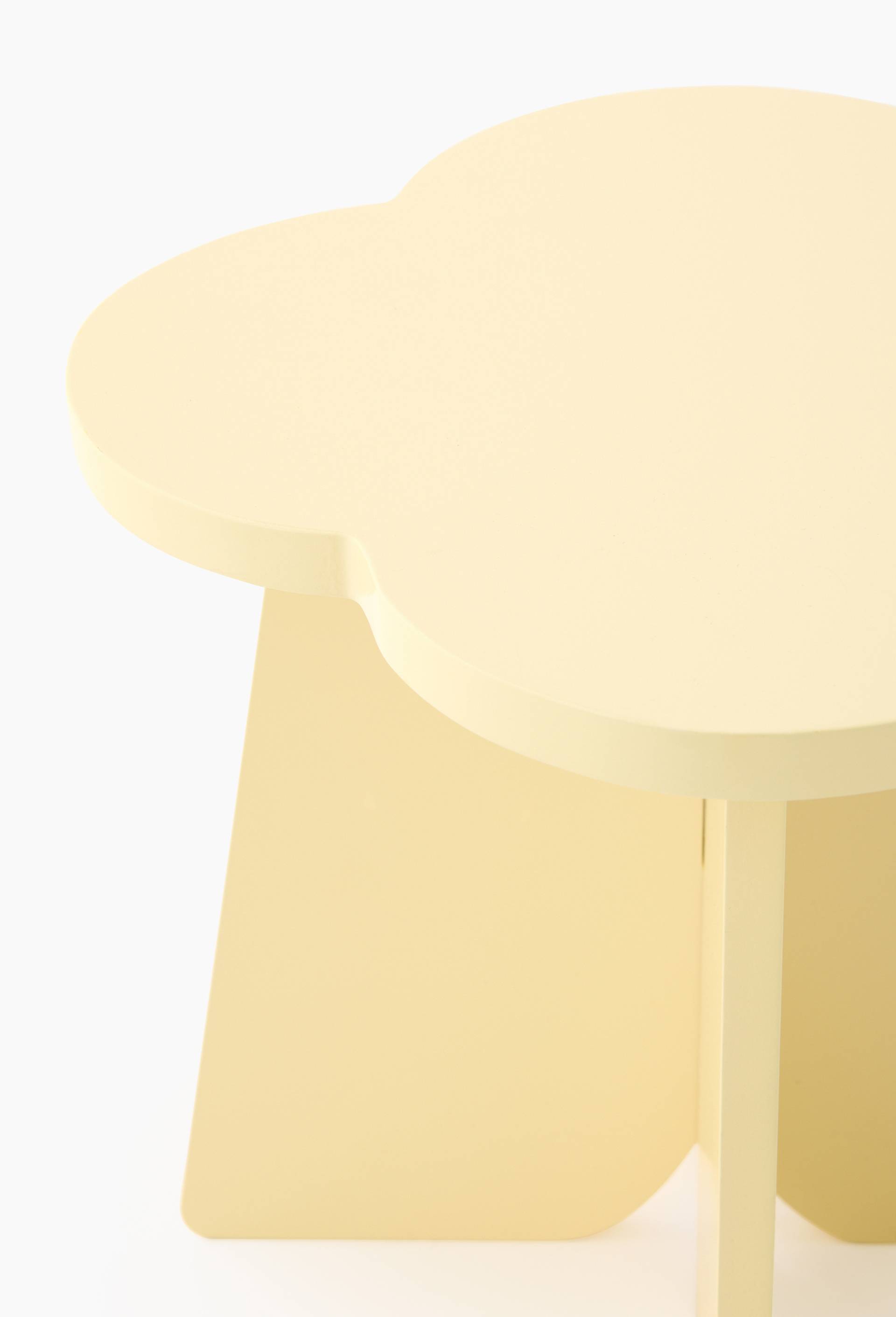 Tabouret fleur, 29*29*29cm, en bois, Jaune clair, large image number 1
