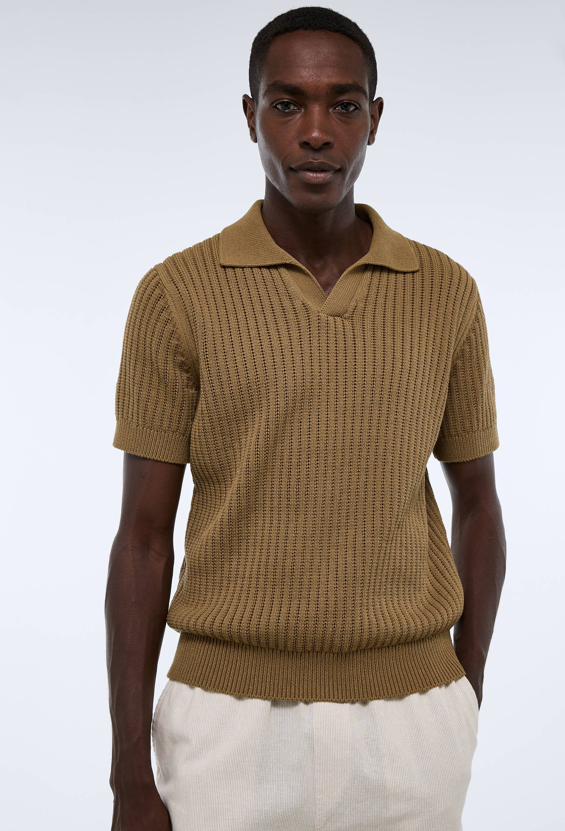 Polo manches courtes à côtes, Vert foncé, swatch image