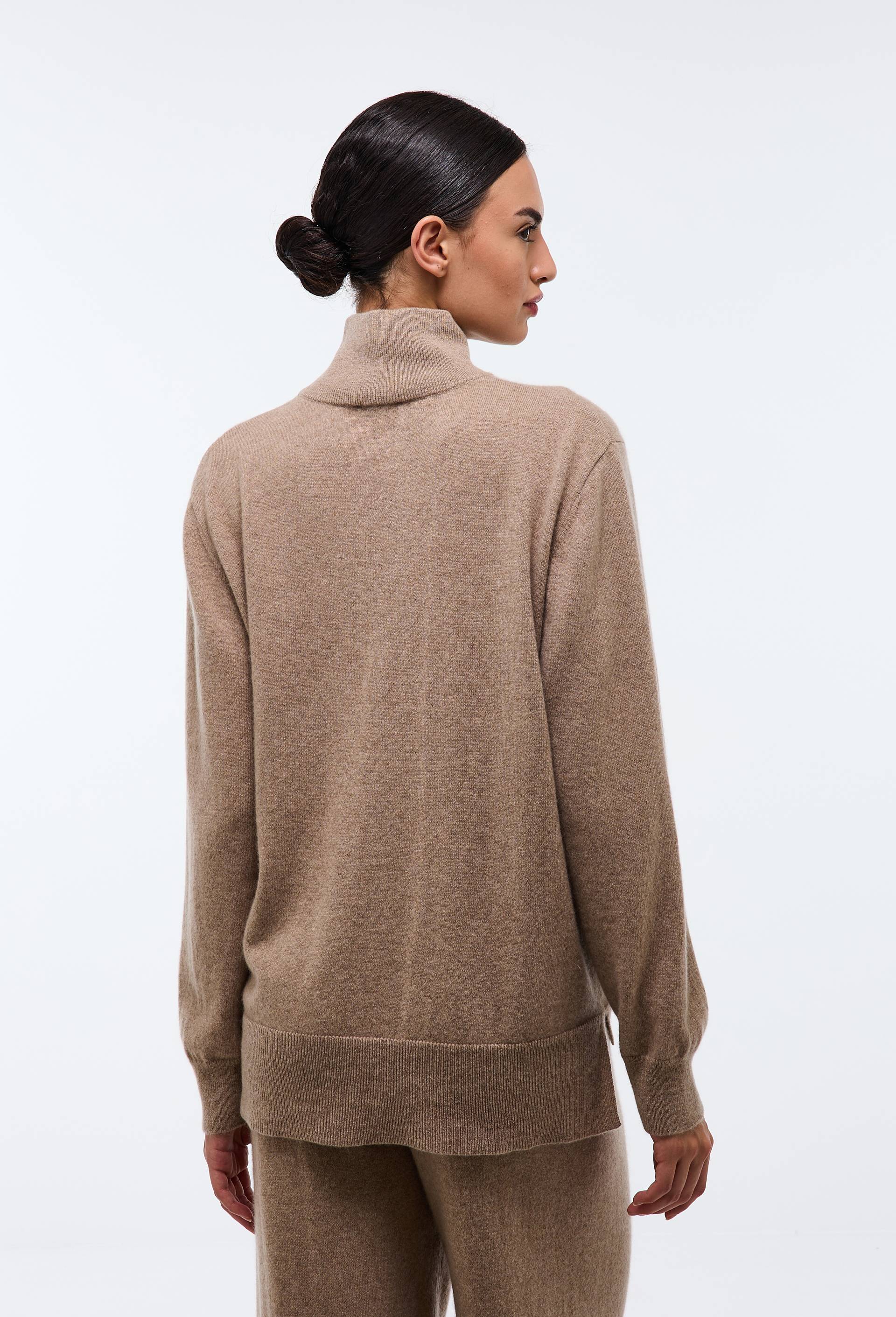 Pull col montant uni en cachemire, Beige, large image number 1.0