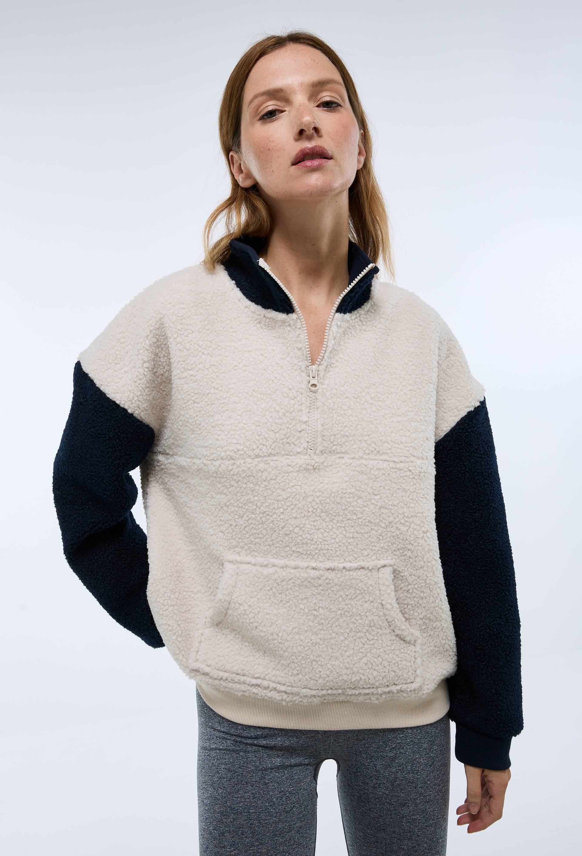 Sweat color&eacute; en sherpa, Ecru, swatch image