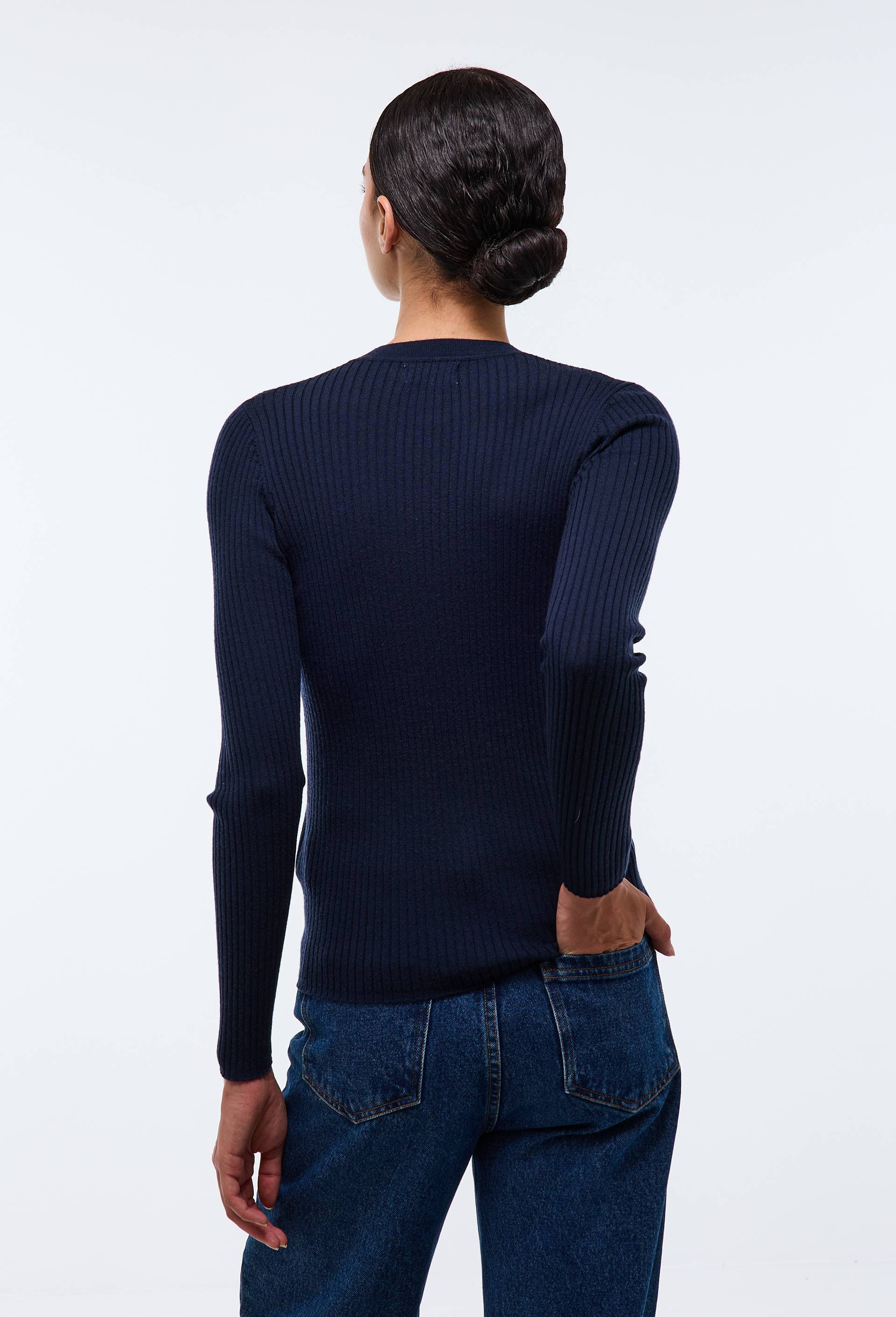 Pull col rond en laine, Bleu fonc&eacute;, large image number 2.0