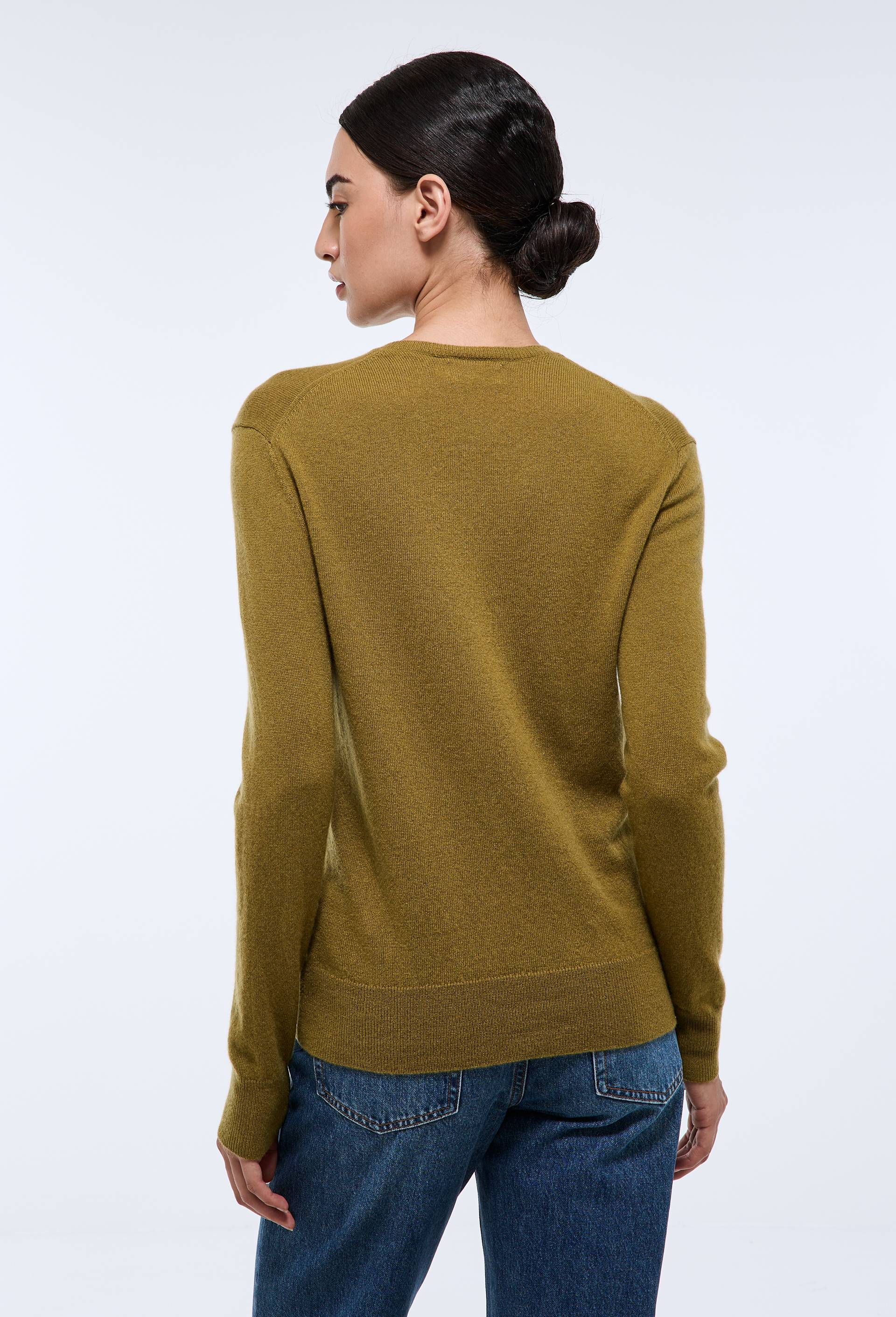 Pull uni col V en 100% cachemire, Jaune fonc&eacute;, large image number 1