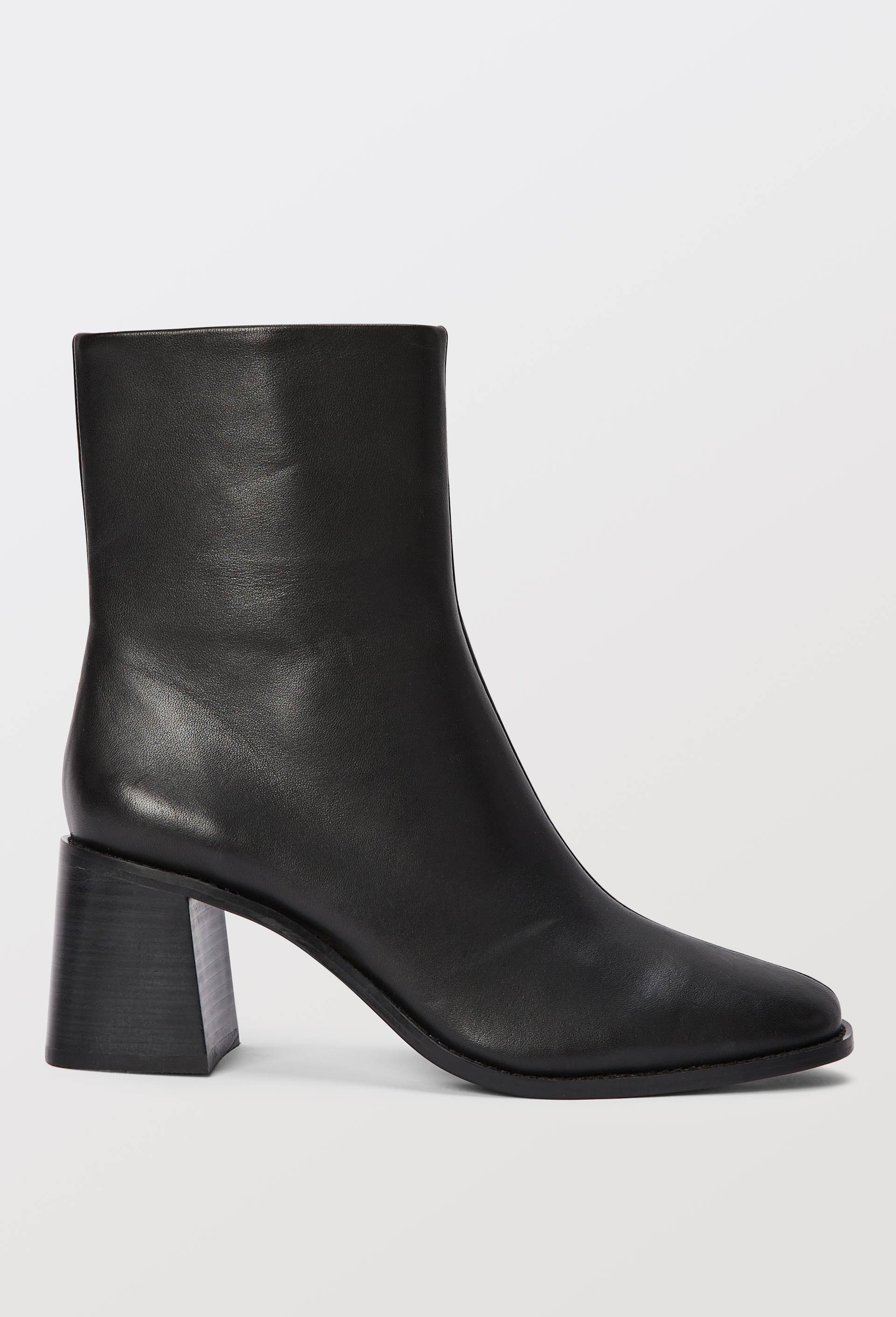 Bottines &agrave; talons en cuir, Noir, large image number 1