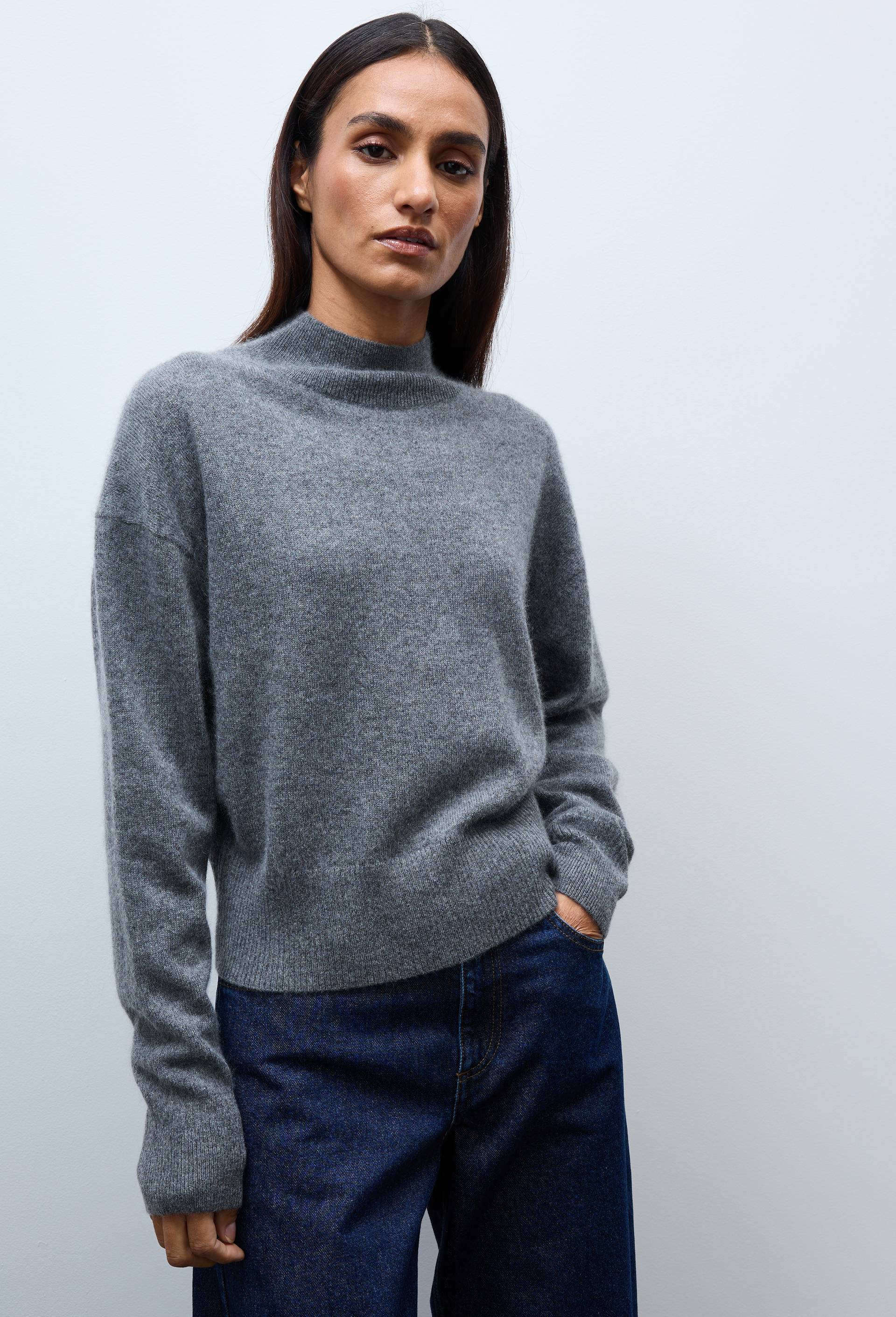 Pull uni court col montant en 100% cachemire, Gris, swatch image