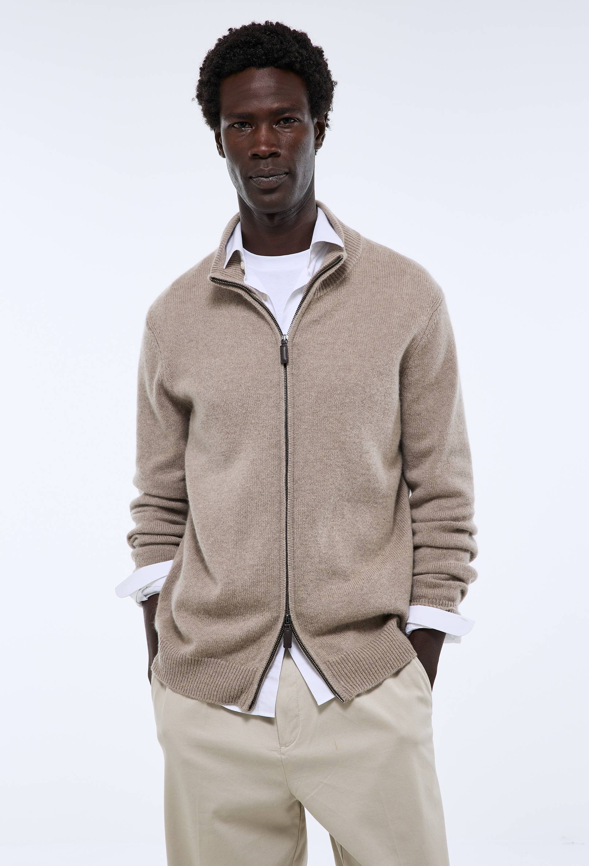 Gilet zipp&eacute; en cachemire, Beige, large image number 0
