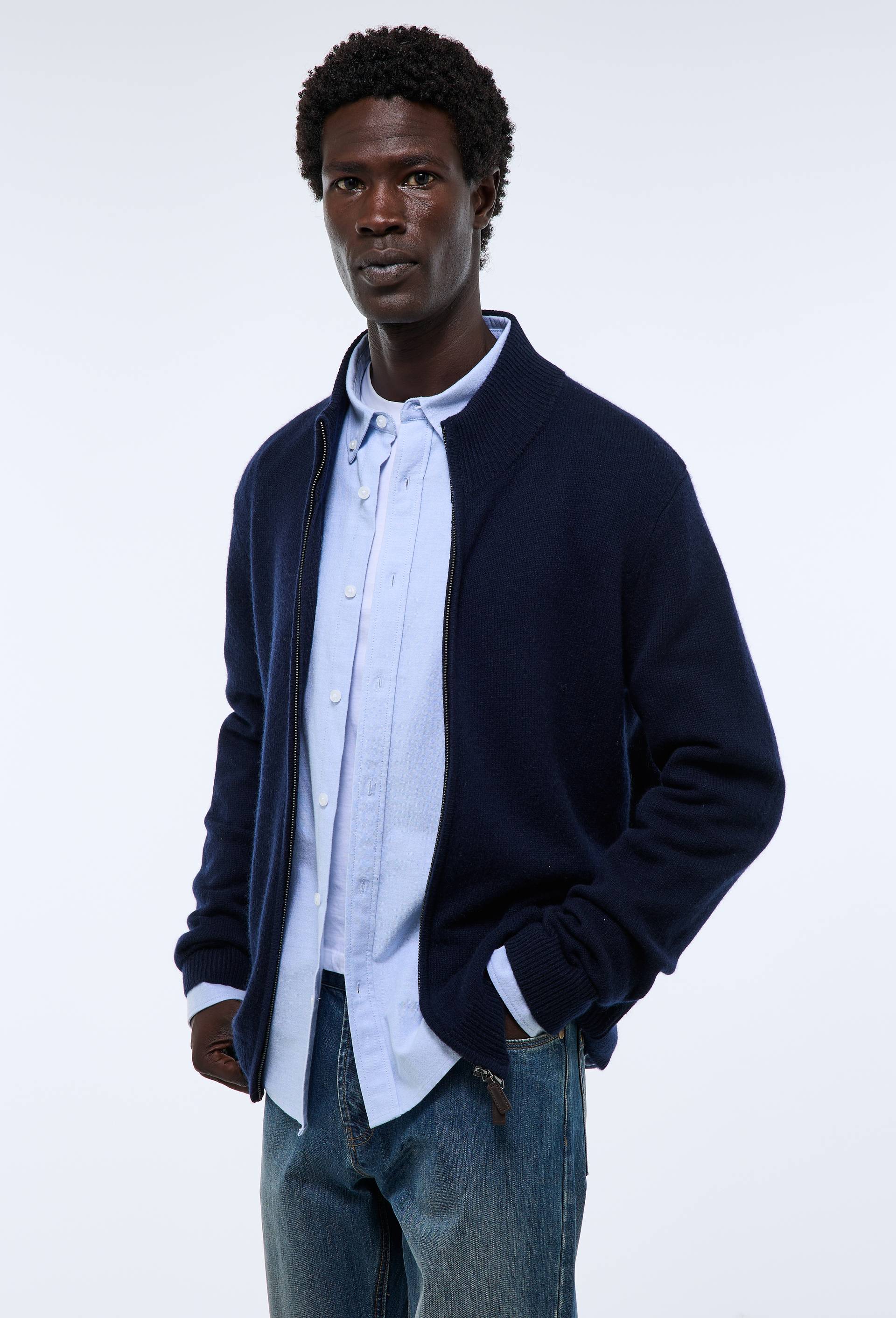 Gilet zipp&eacute; en cachemire, Bleu fonc&eacute;, swatch image
