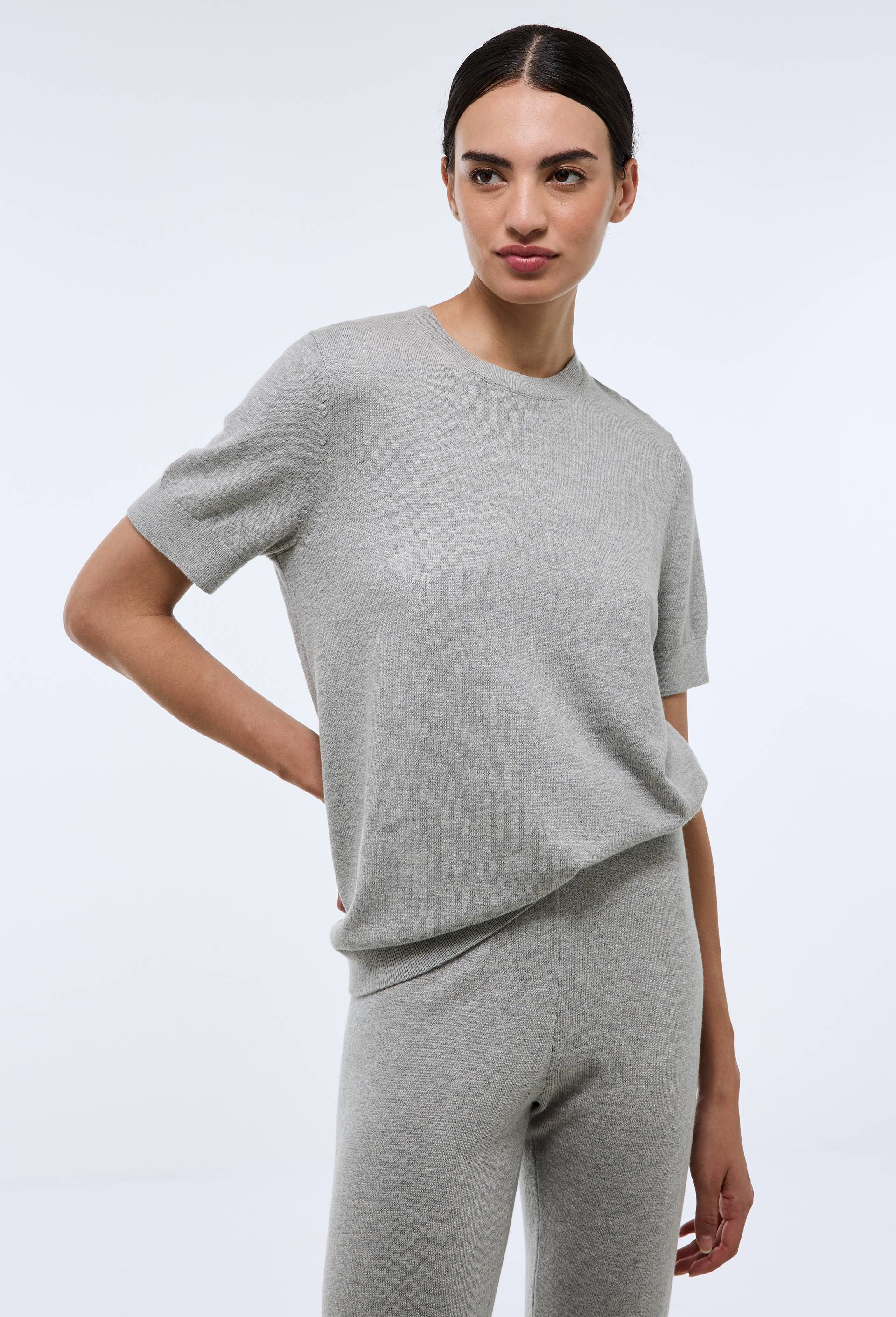 Pull uni à manches courtes en maille légère - MONOPRIX - Modalova