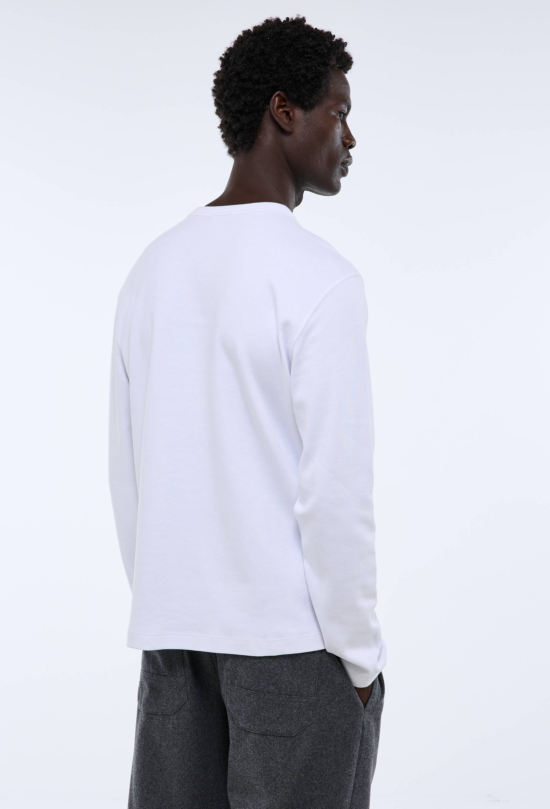 T-shirt col rond manches longues avec poche poitrine en coton BIO GOTS, Blanc, large image number 4.0