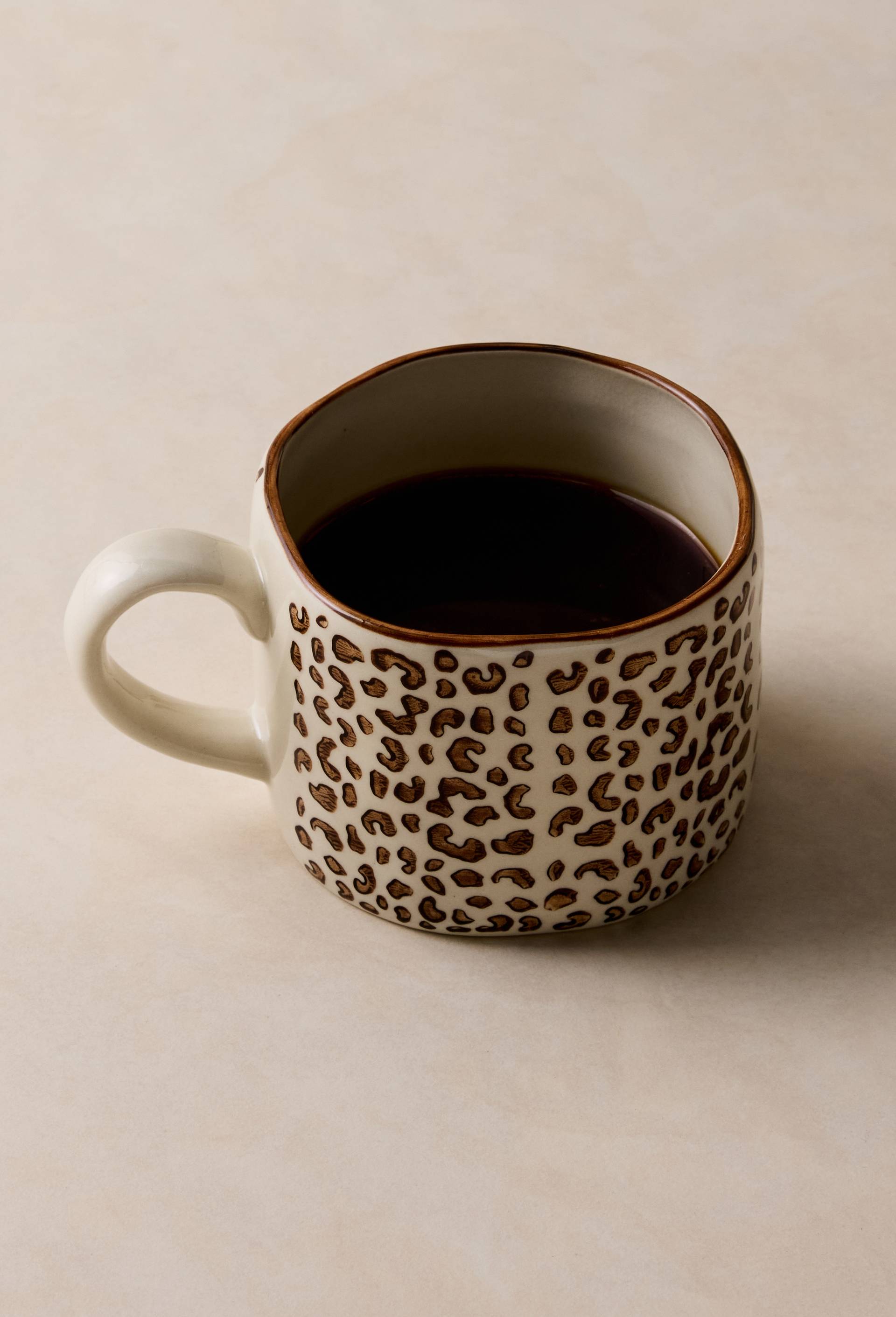 Mug peint &agrave; la main, 30cl, Ecru, large image number 0.0