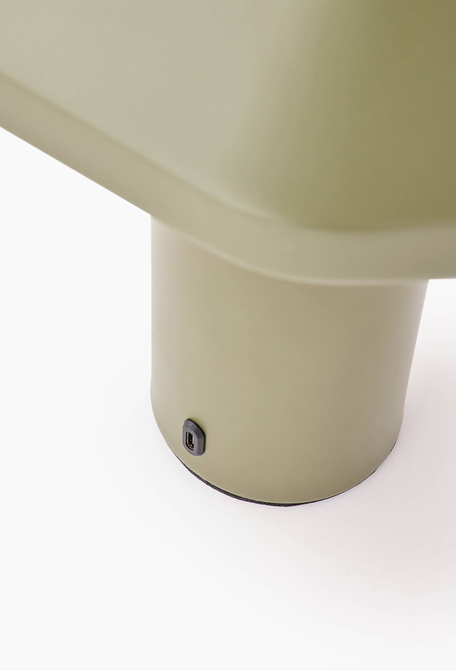 Lampe de table led, L20xl21xH22cm, en polypropyl&egrave;ne - ECOLE CAMONDO x MONOPRIX par L&eacute;o Achard, Vert, large image number 1