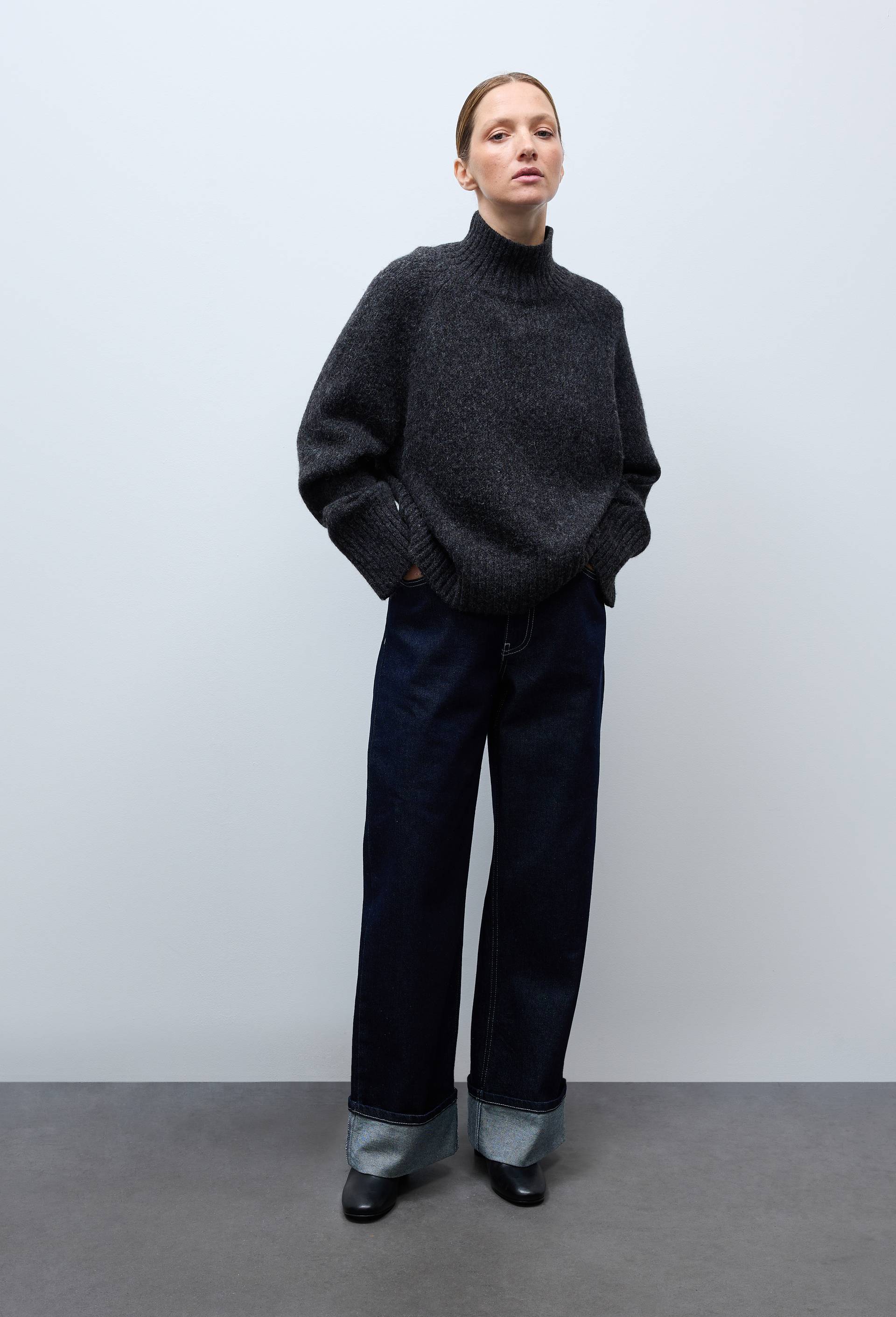 Jean large droit en coton, Bleu fonc&eacute;, swatch image