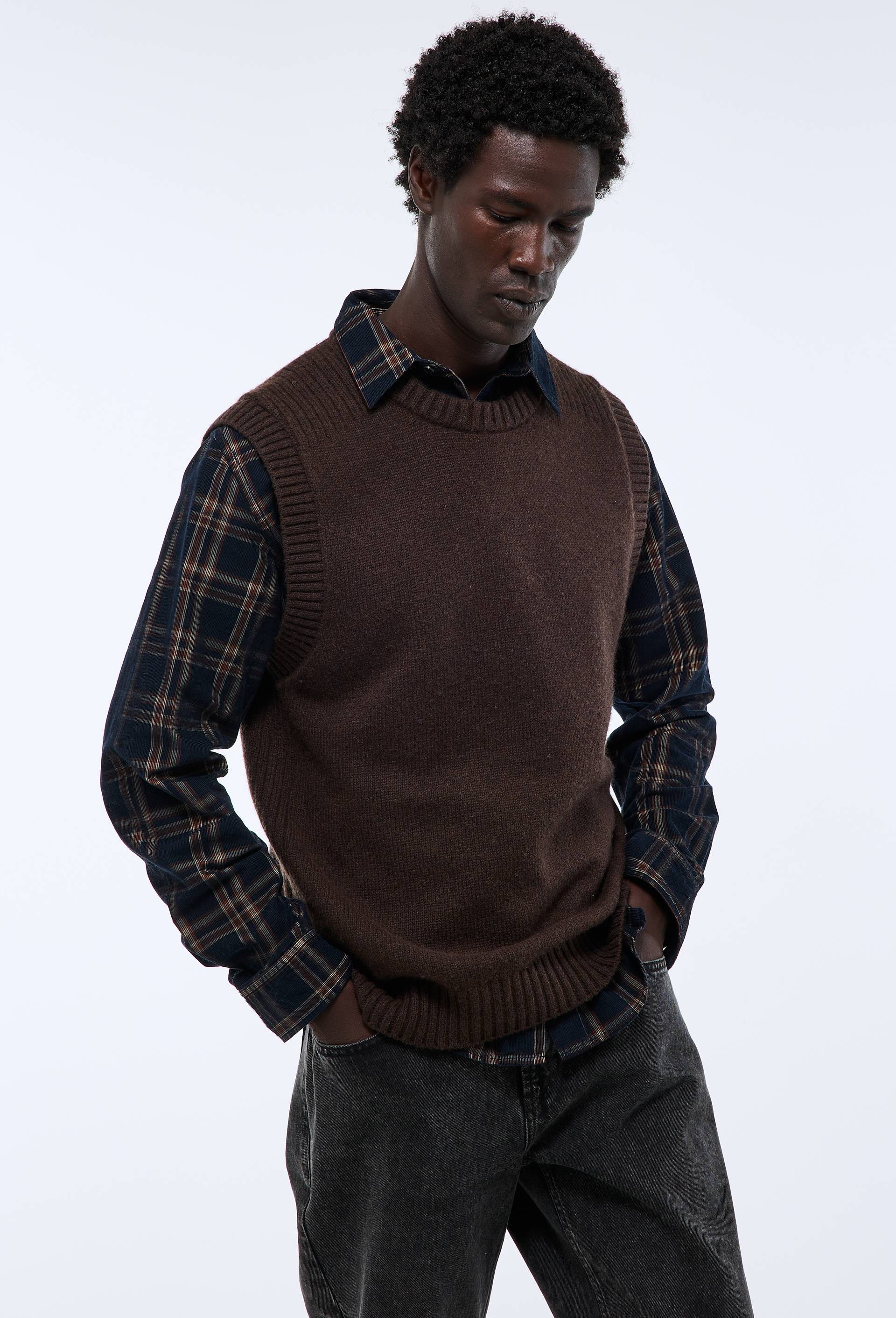 Pull sans manches contenant de la laine, Brun, large image number 1