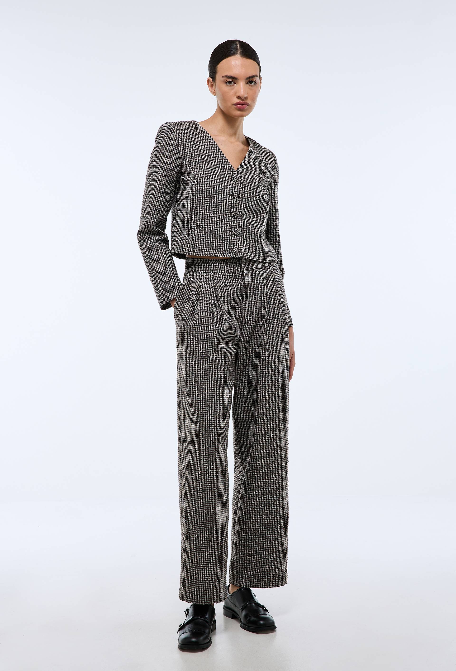 Pantalon &agrave; pinces &agrave; carreaux en laine m&eacute;lang&eacute;e, Beige, large image number 0