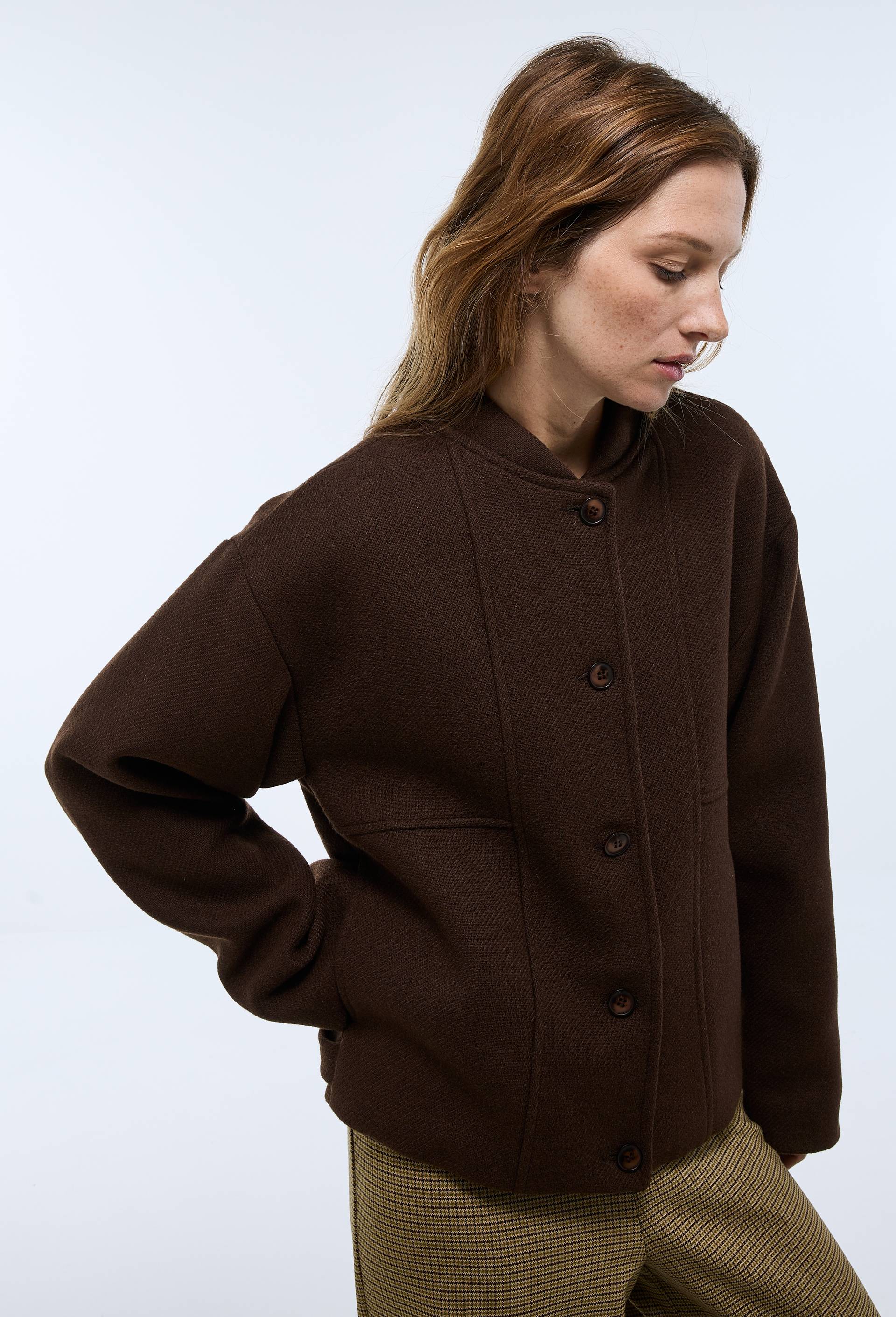 Blouson uni boutonn&eacute; contenant de la laine, Brun, large image number 0