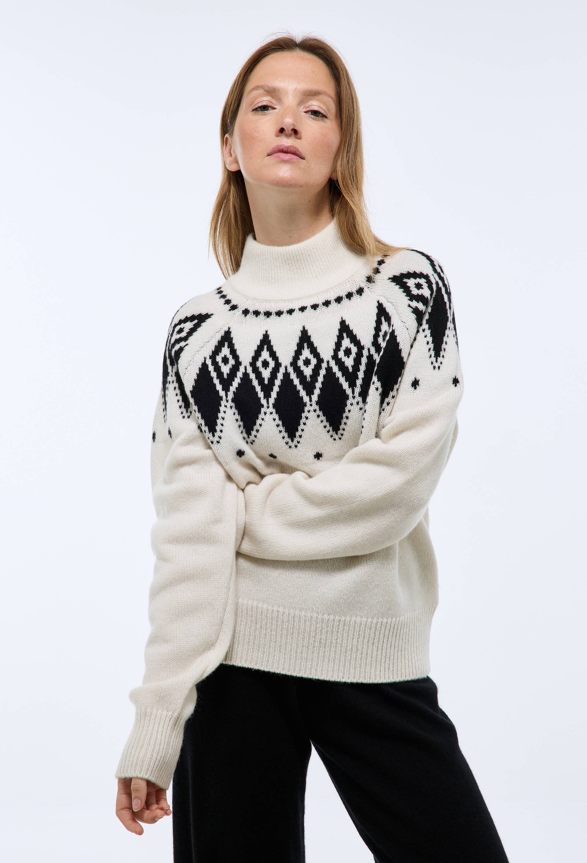Pull col montant avec jacquard fantaisie en laine, Oeko-Tex, Ecru, swatch image