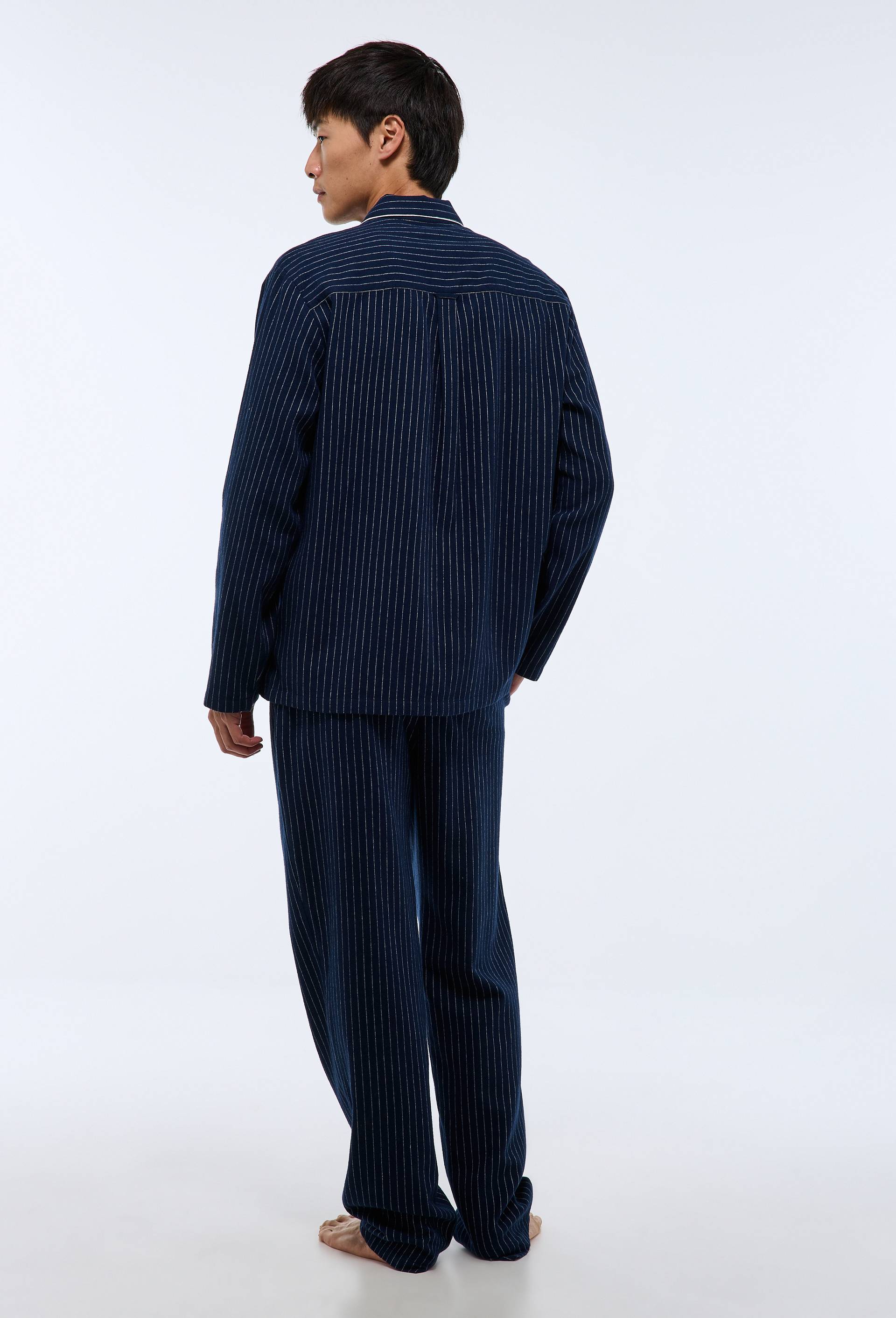 Pyjama chemise manches longues et pantalon gratt&eacute; en coton GOTS &agrave; rayures, Bleu fonc&eacute;, large image number 1.0