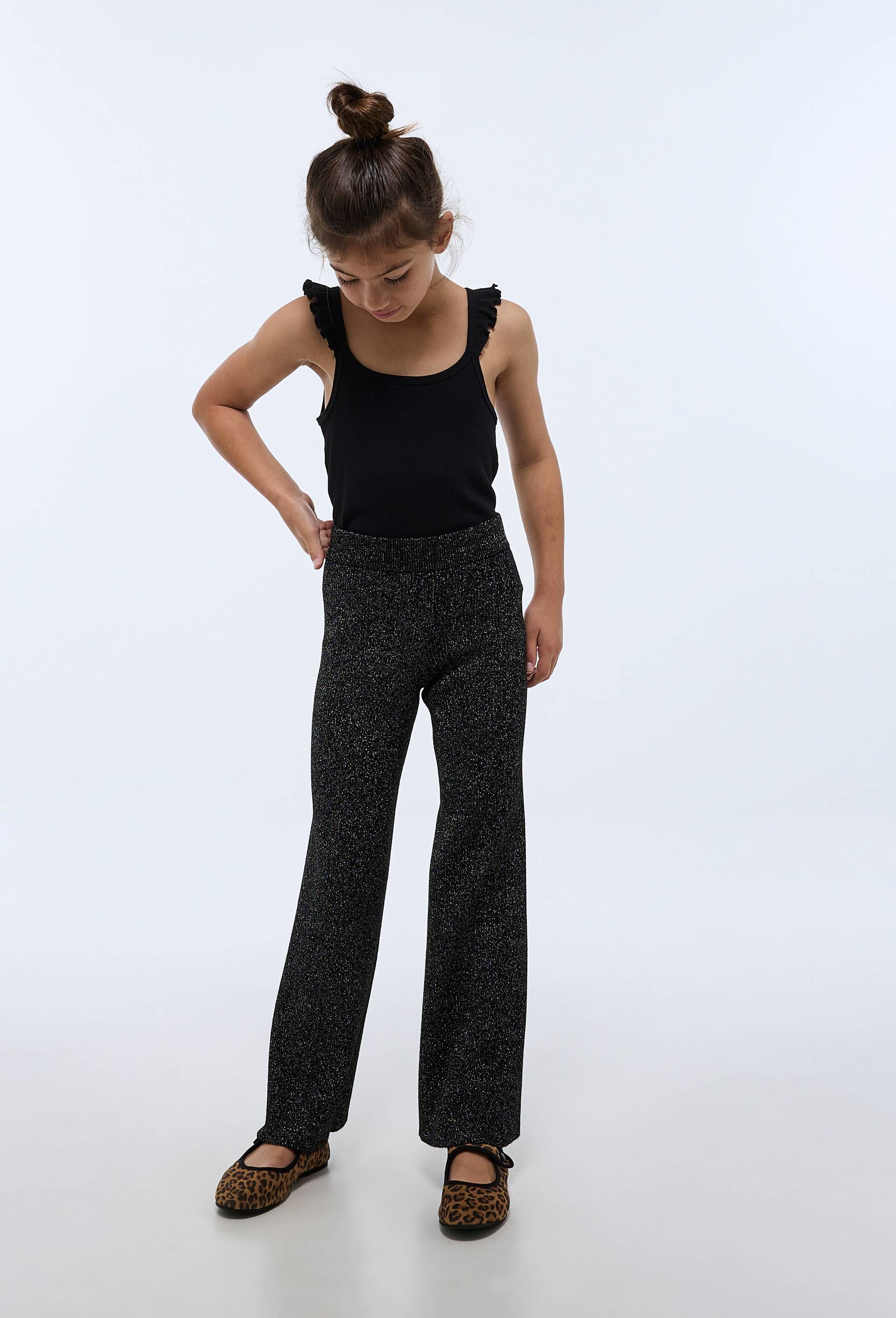 Pantalon large en maille en fibres m&eacute;tallis&eacute;es, Noir, large image number 2