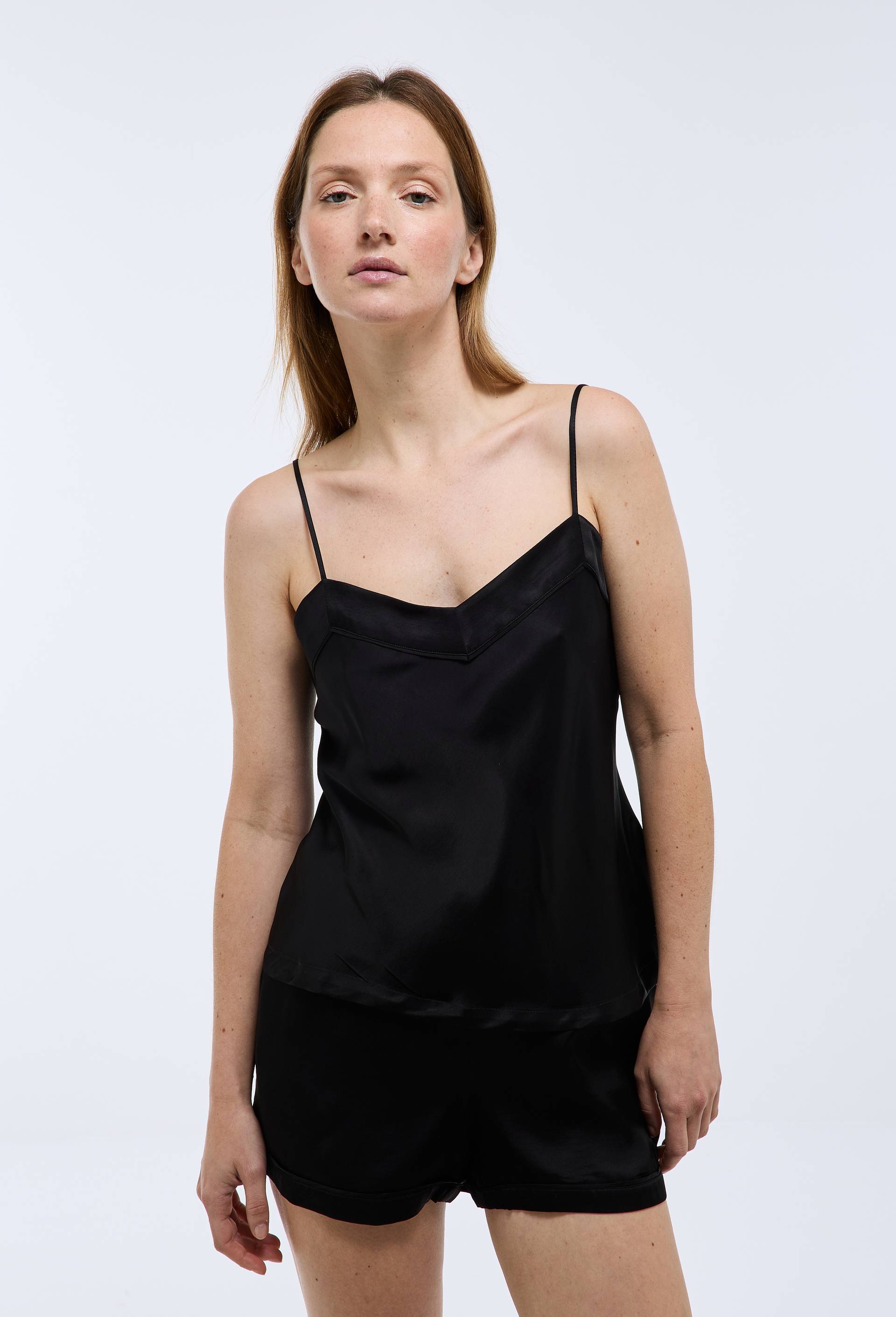 Pyjashort uni en viscose, Noir, large image number 0.0