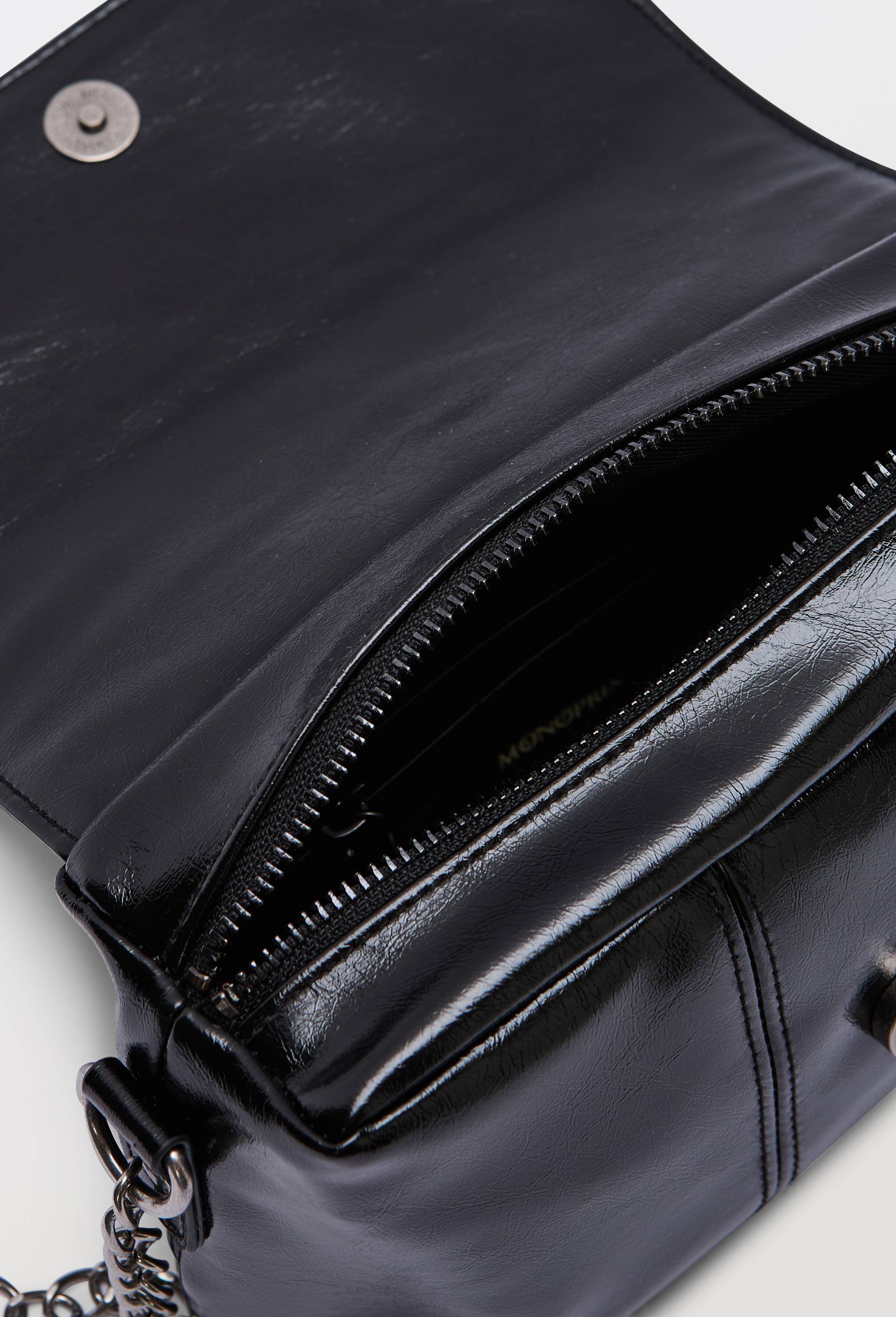 Mini sac bandouli&egrave;re en vinyle, Noir, large image number 2