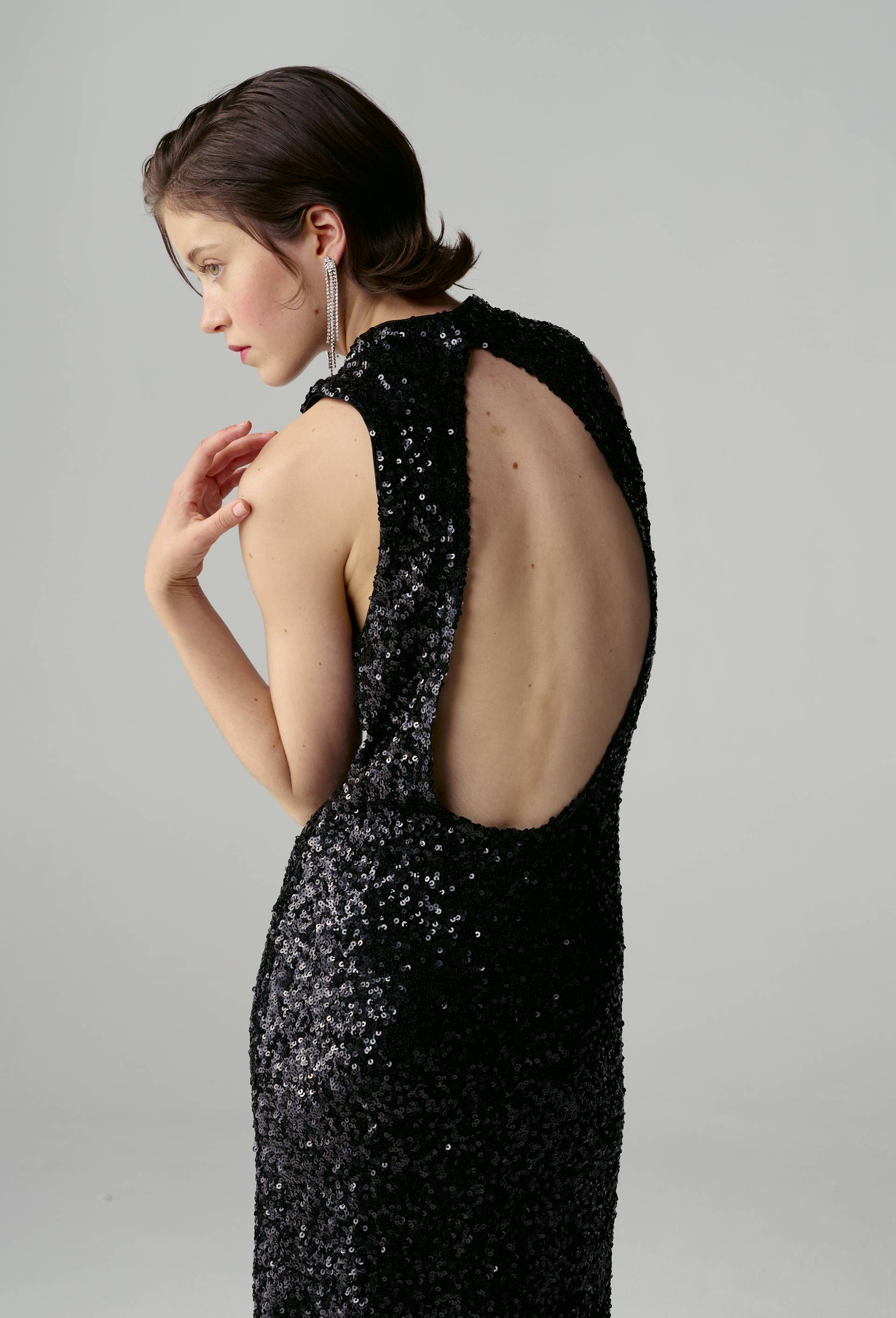 Robe longue sans manches &agrave; sequin, Noir, large image number 1.0