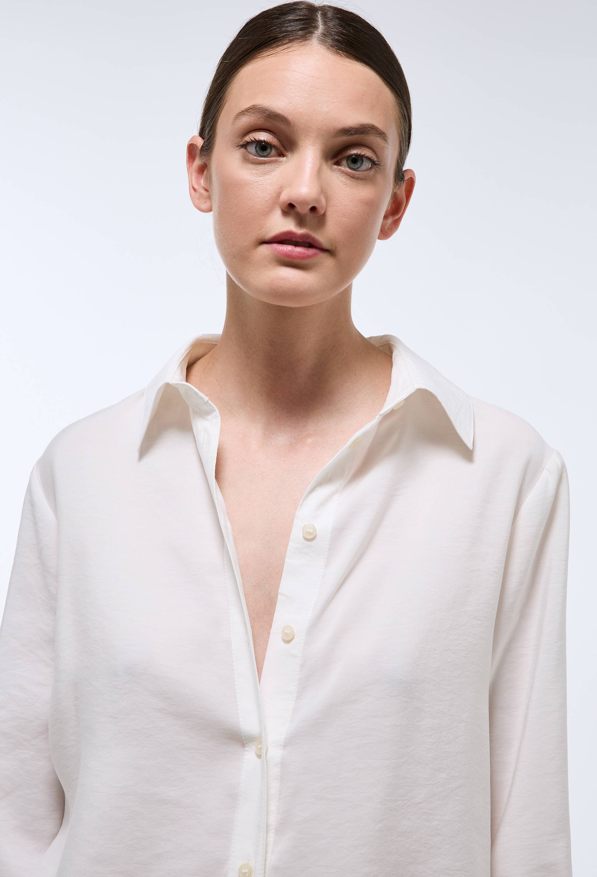 
Chemise fluide manches longues unie