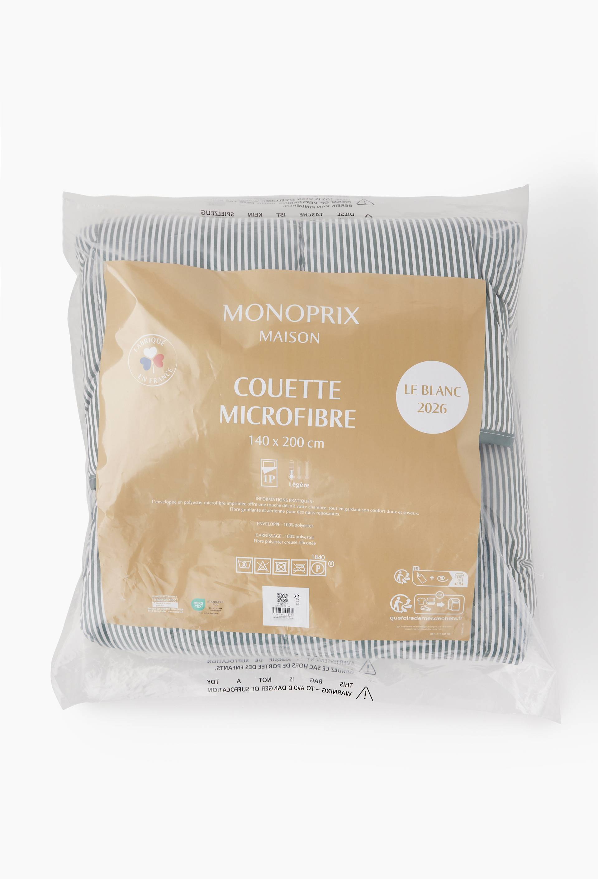 Couette microfibre 200g, enveloppe 100% polyester et garnissage 100% polyester silicon&eacute;, Vert, large image number 5.0