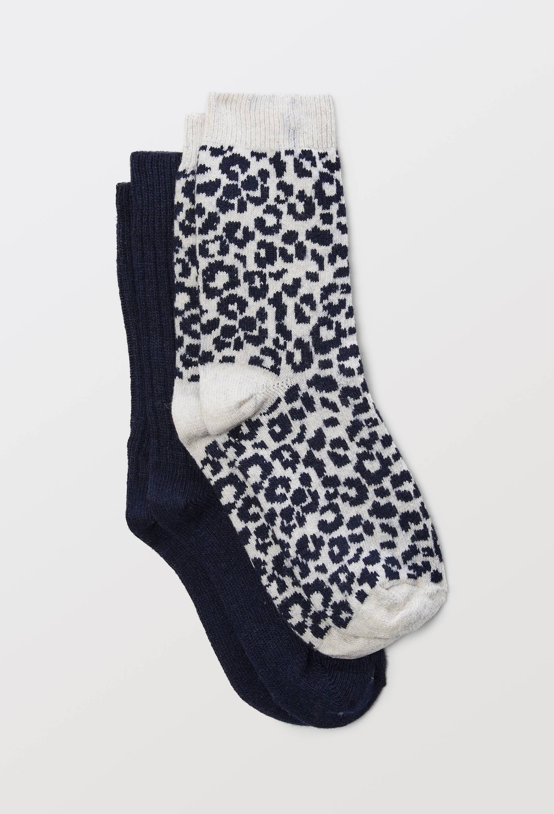 Paire de chaussettes avec motifs l&eacute;opard contenant de la laine et du cachemire, Gris fonc&eacute;, swatch image