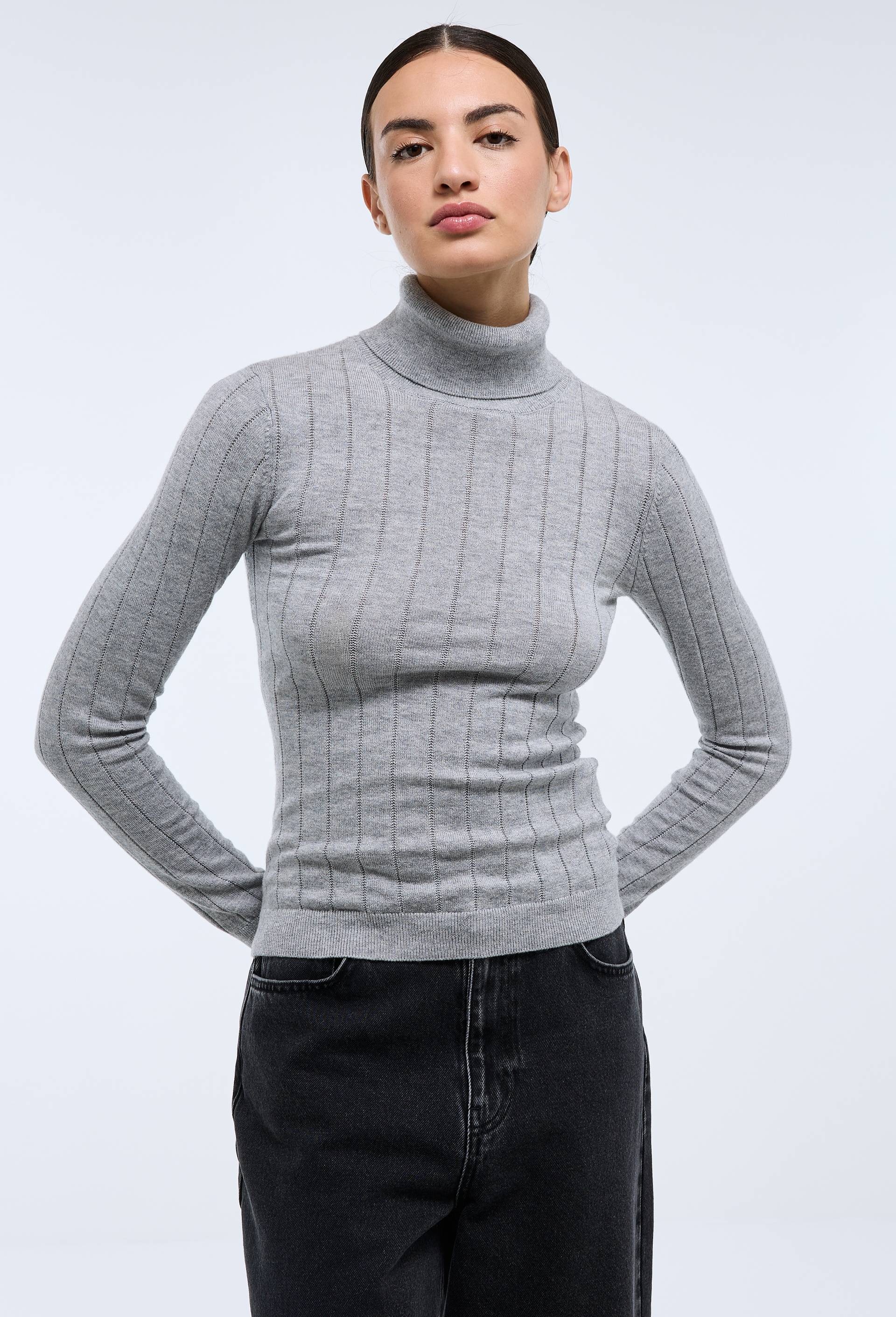 Pull col roul&eacute; &agrave; c&ocirc;tes uni en coton et laine, Gris, swatch image