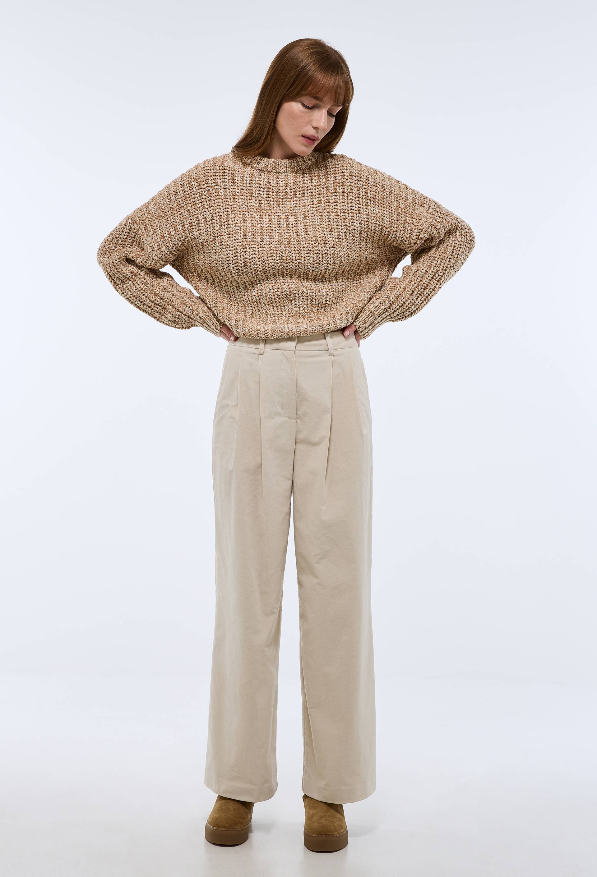 Pantalon droit &agrave; plis en velours, Ecru, swatch image