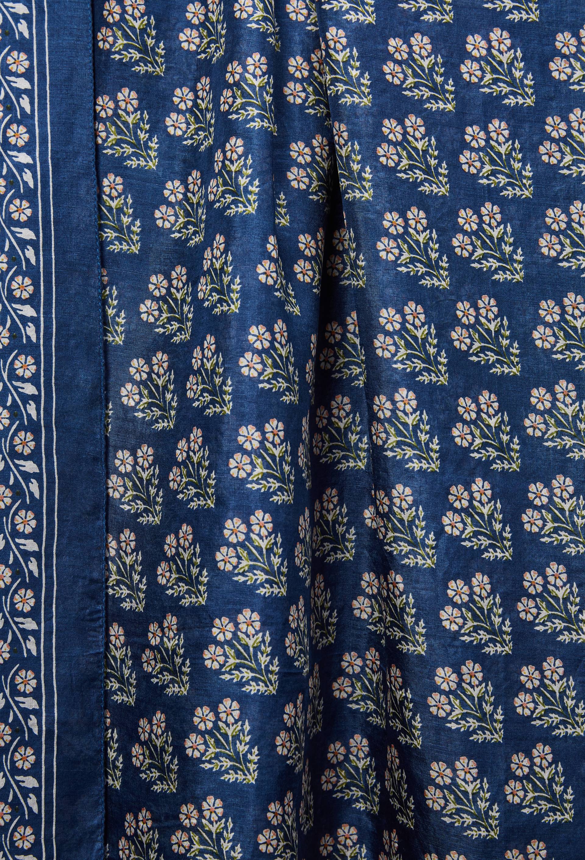 Foulard imprim&eacute; en soie, Bleu fonc&eacute;, large image number 1