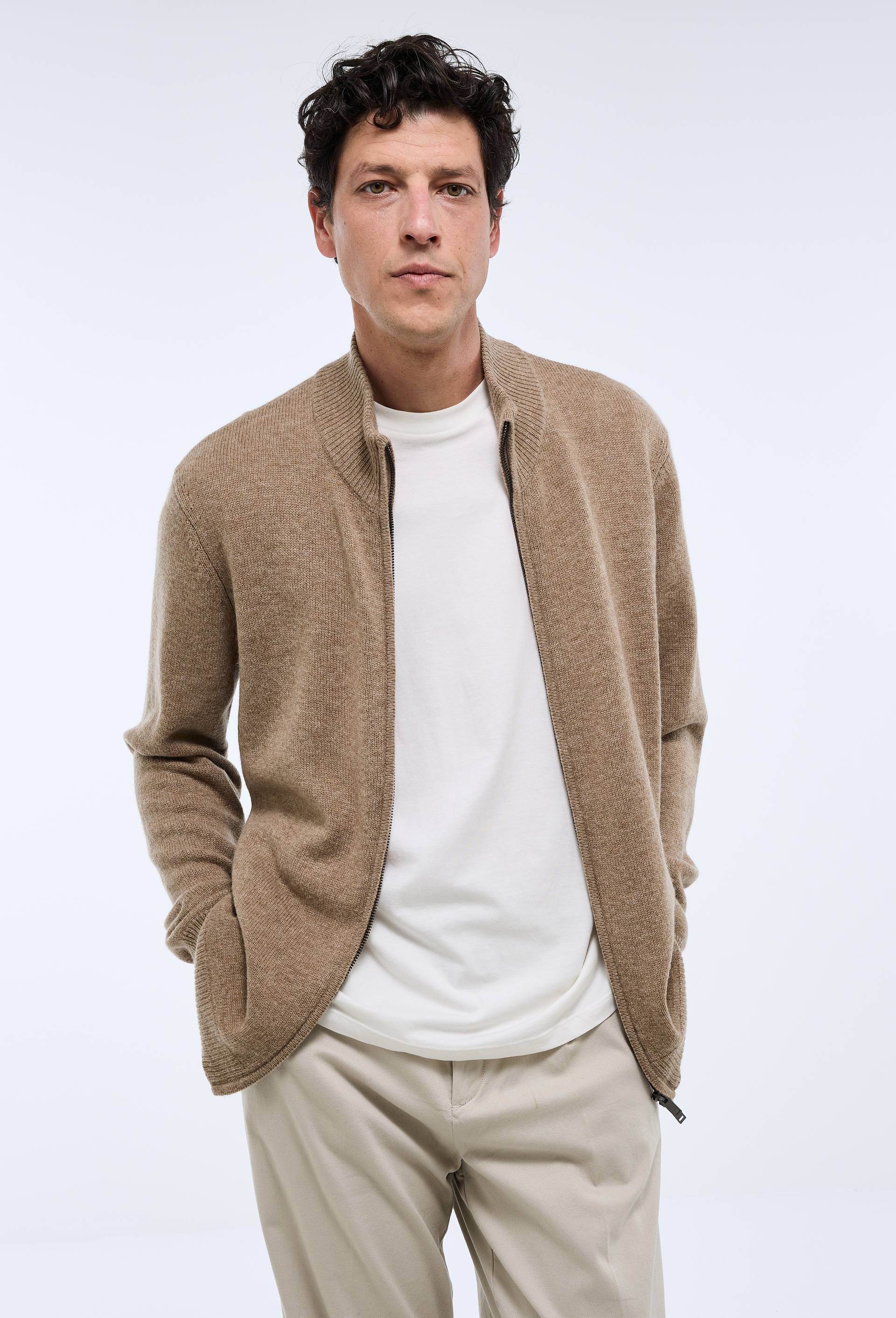 Gilet zipp&eacute; col montant en m&eacute;lange laine et cachemire, Brun, swatch image