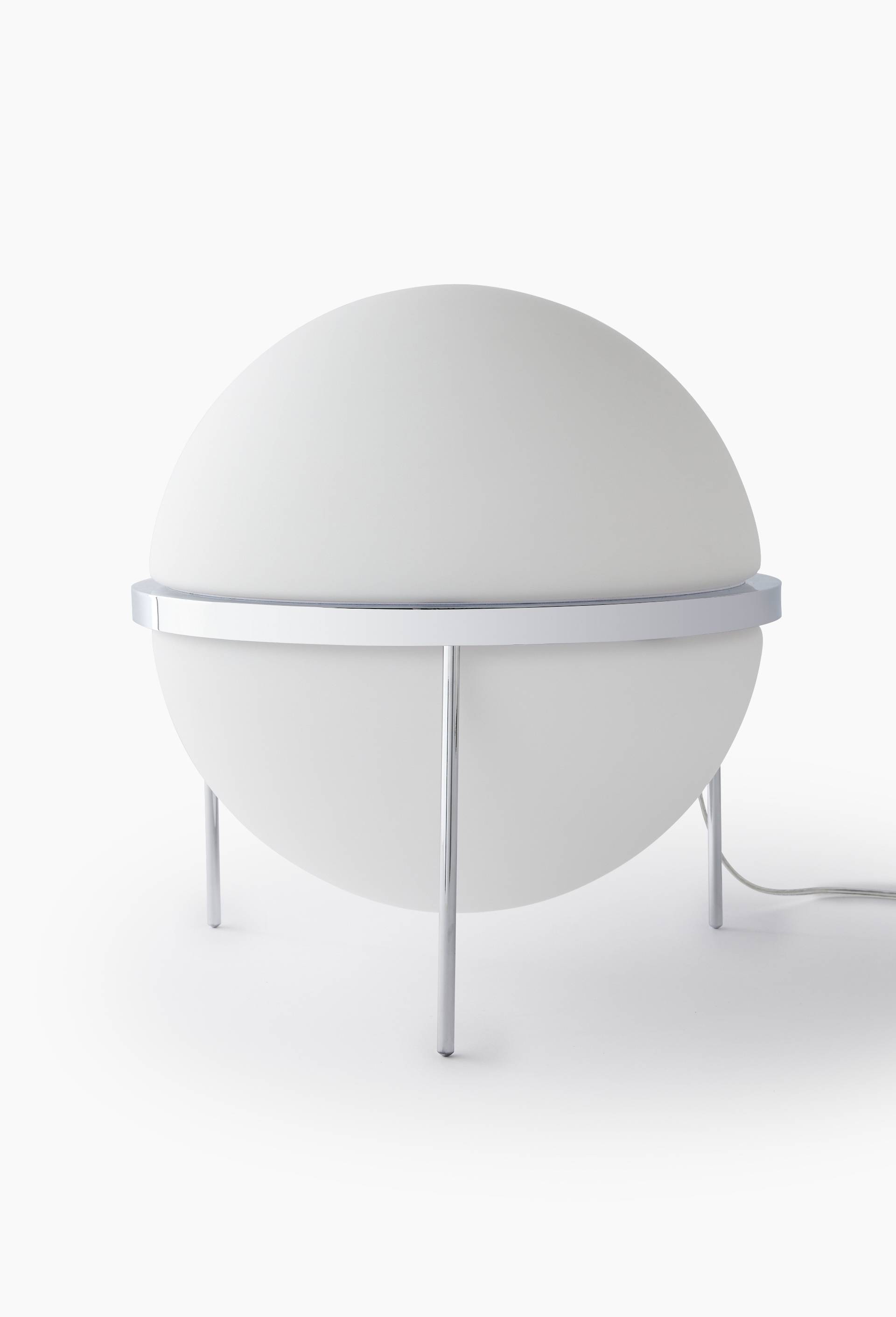 Lampe de sol Jean-Pierre Garrault et Henri Delord, 42x44 cm - STUDIO PRISUNIC x MONOPRIX