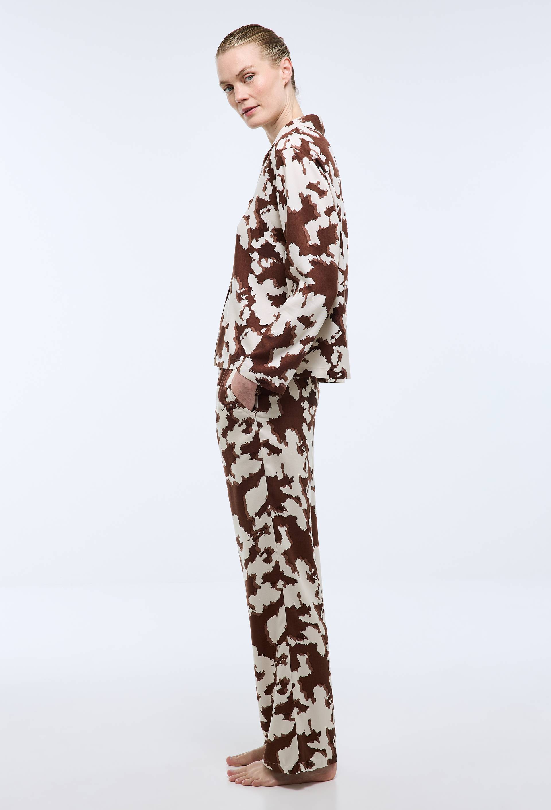 Pantalon imprim&eacute;e vache en viscose, Brun fonc&eacute;, large image number 0