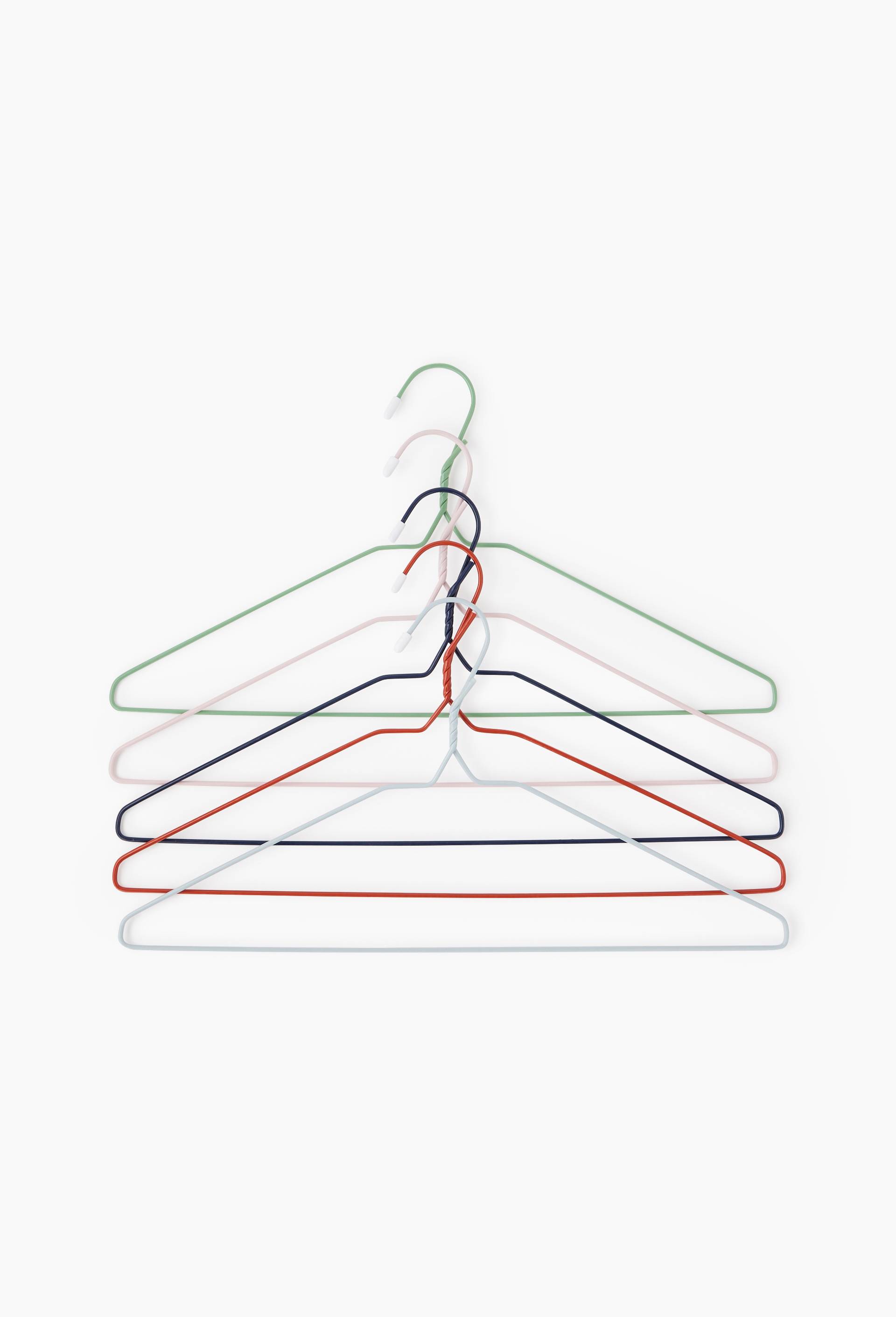 Lot de 5 cintres multicolores, en m&eacute;tal et plastique, Vert, large image number 0.0