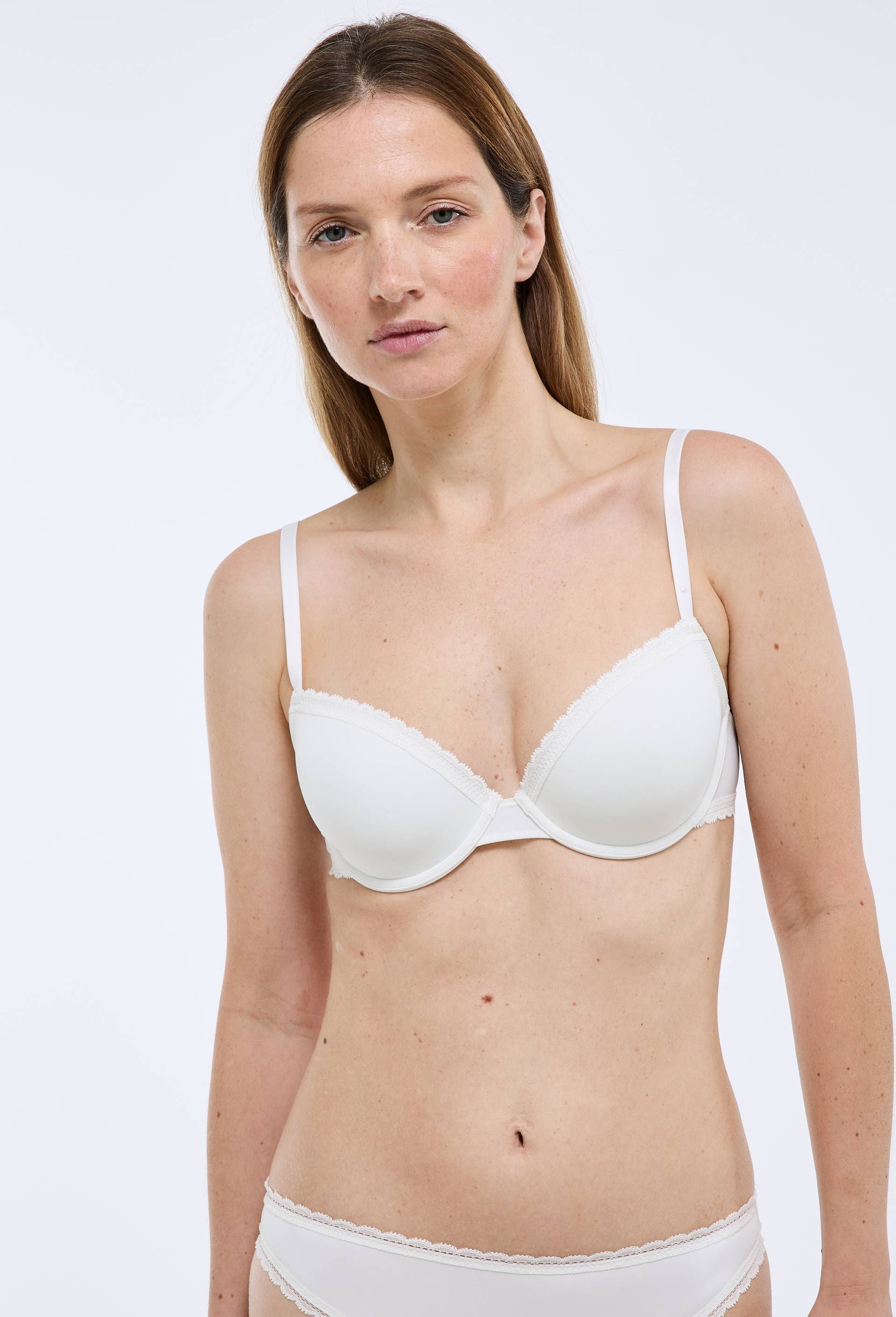 Soutien-gorge corbeille padd&eacute; ALMA en microfibre et dentelle, Ecru, large image number 0